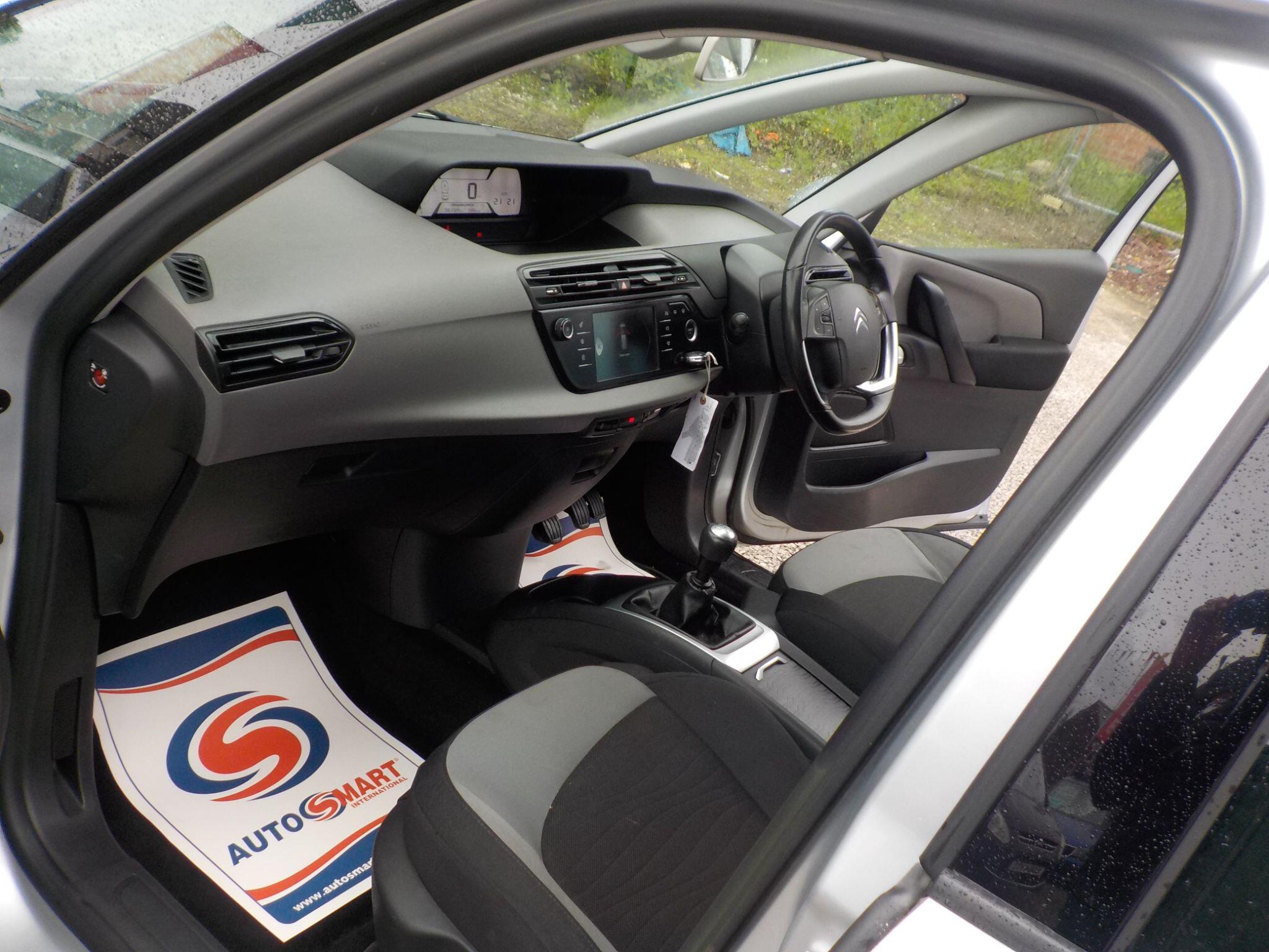 Citroen Grand C4 Picasso 1.6 e-HDi VTR+ Euro 5 (s/s) 5dr