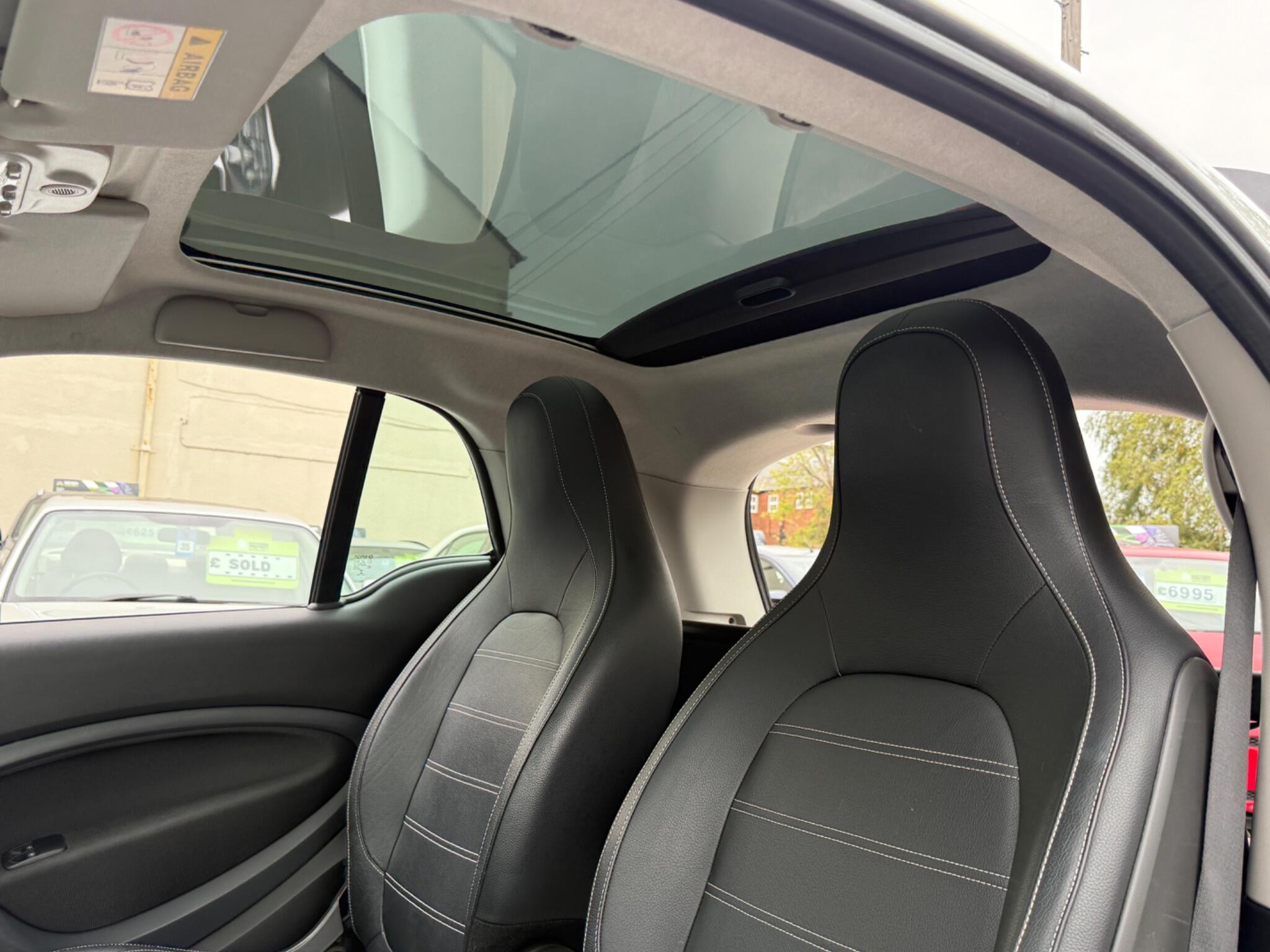 Smart fortwo - Image 31