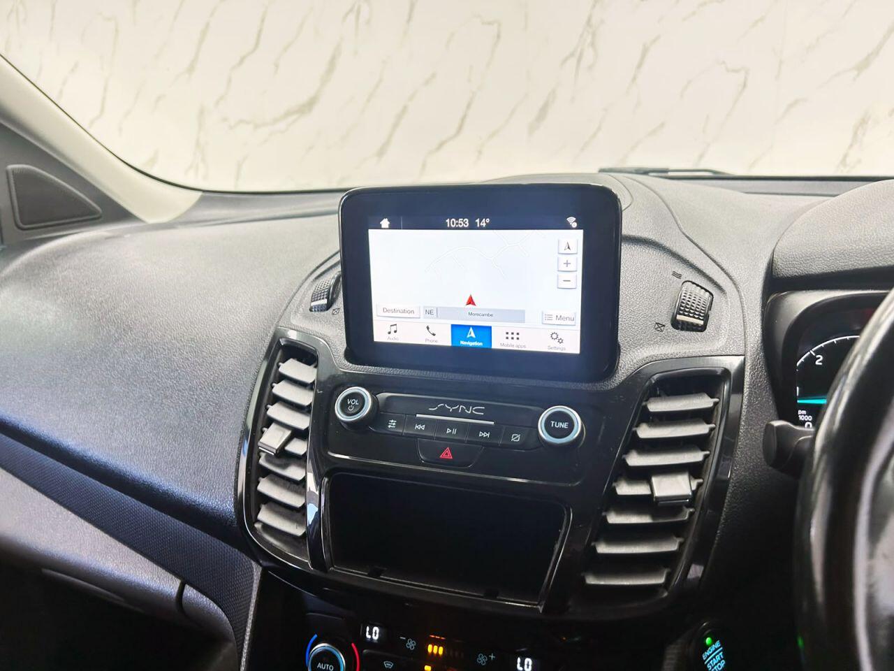 Ford Transit Connect view 15