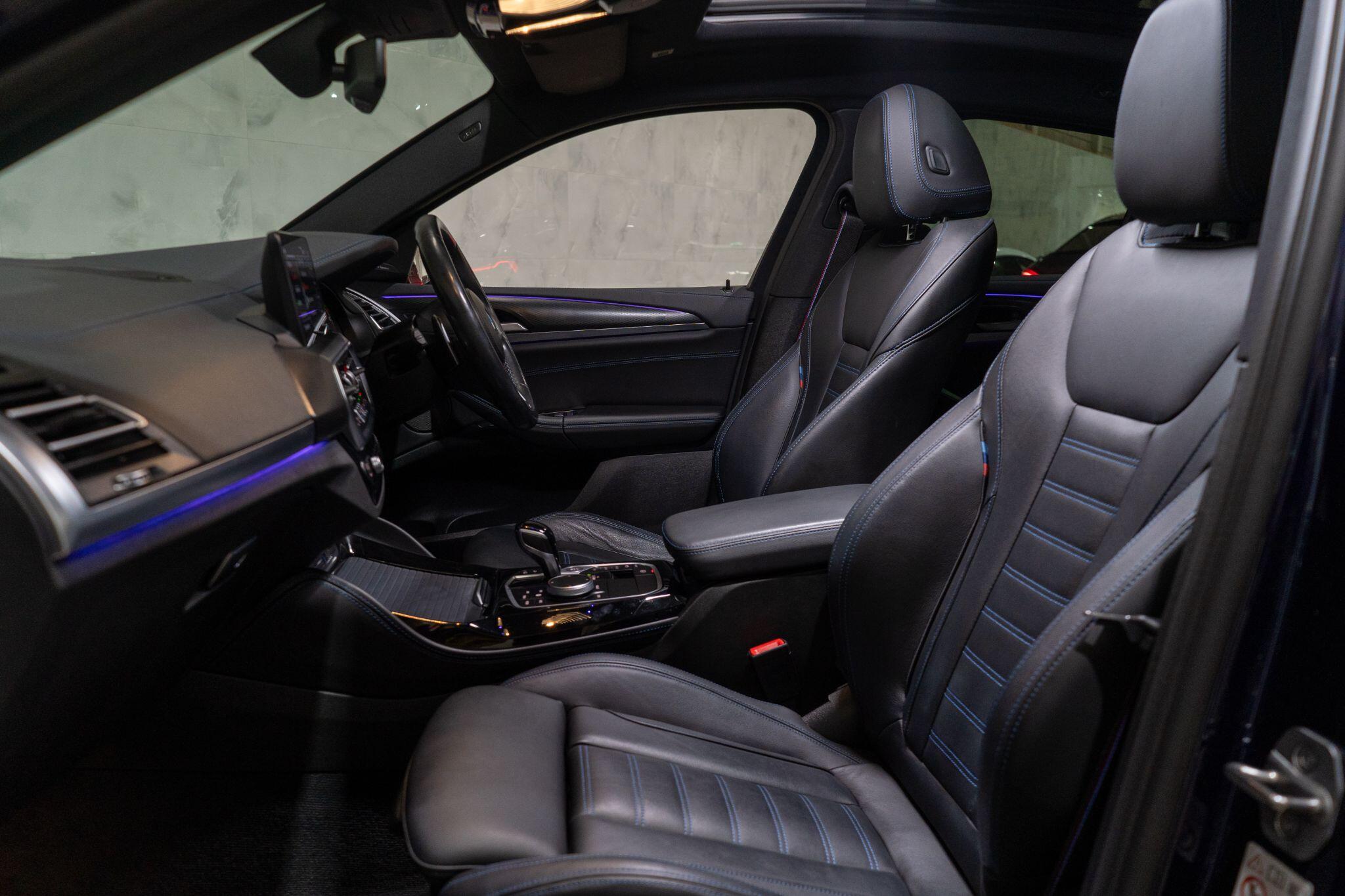 BMW X4 view 14