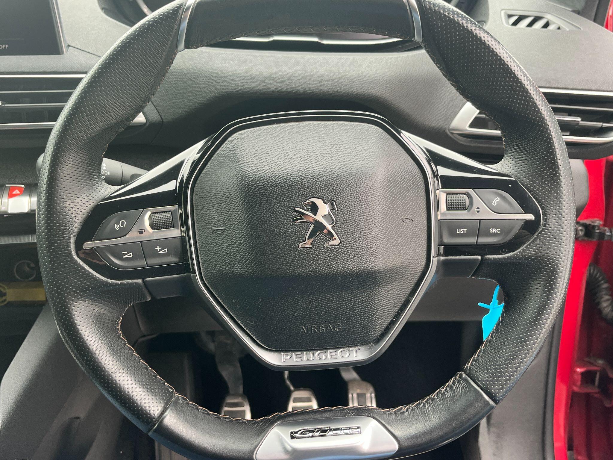 Peugeot 3008 view 19
