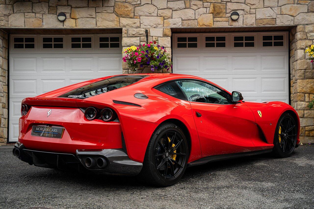 Ferrari 812 view 22