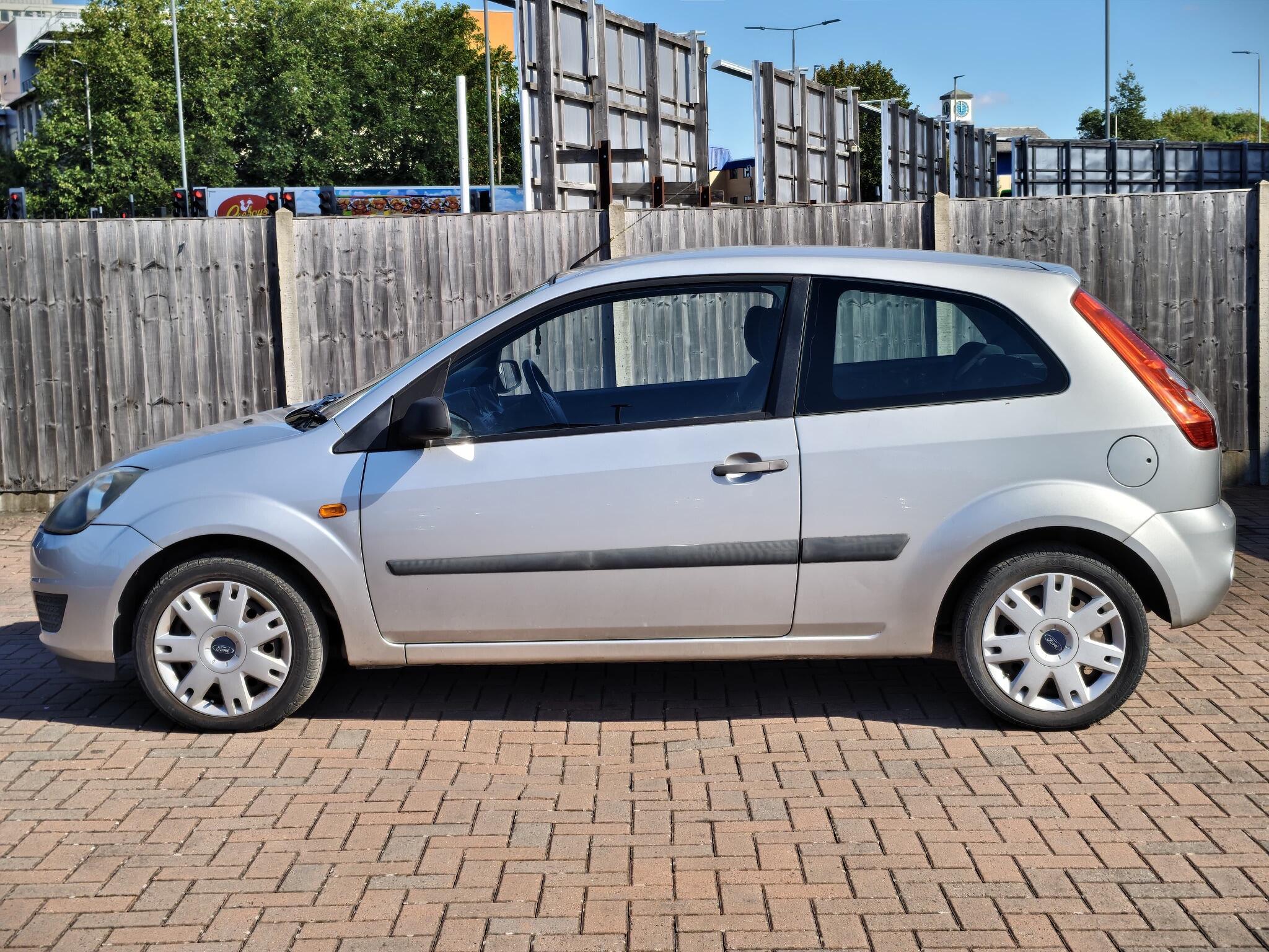 Ford Fiesta view 8