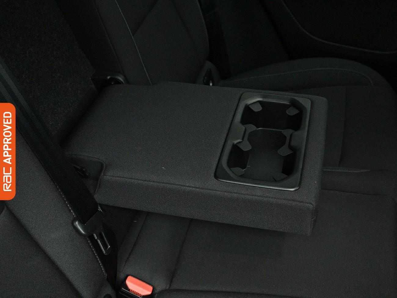 Volvo C40 view 26