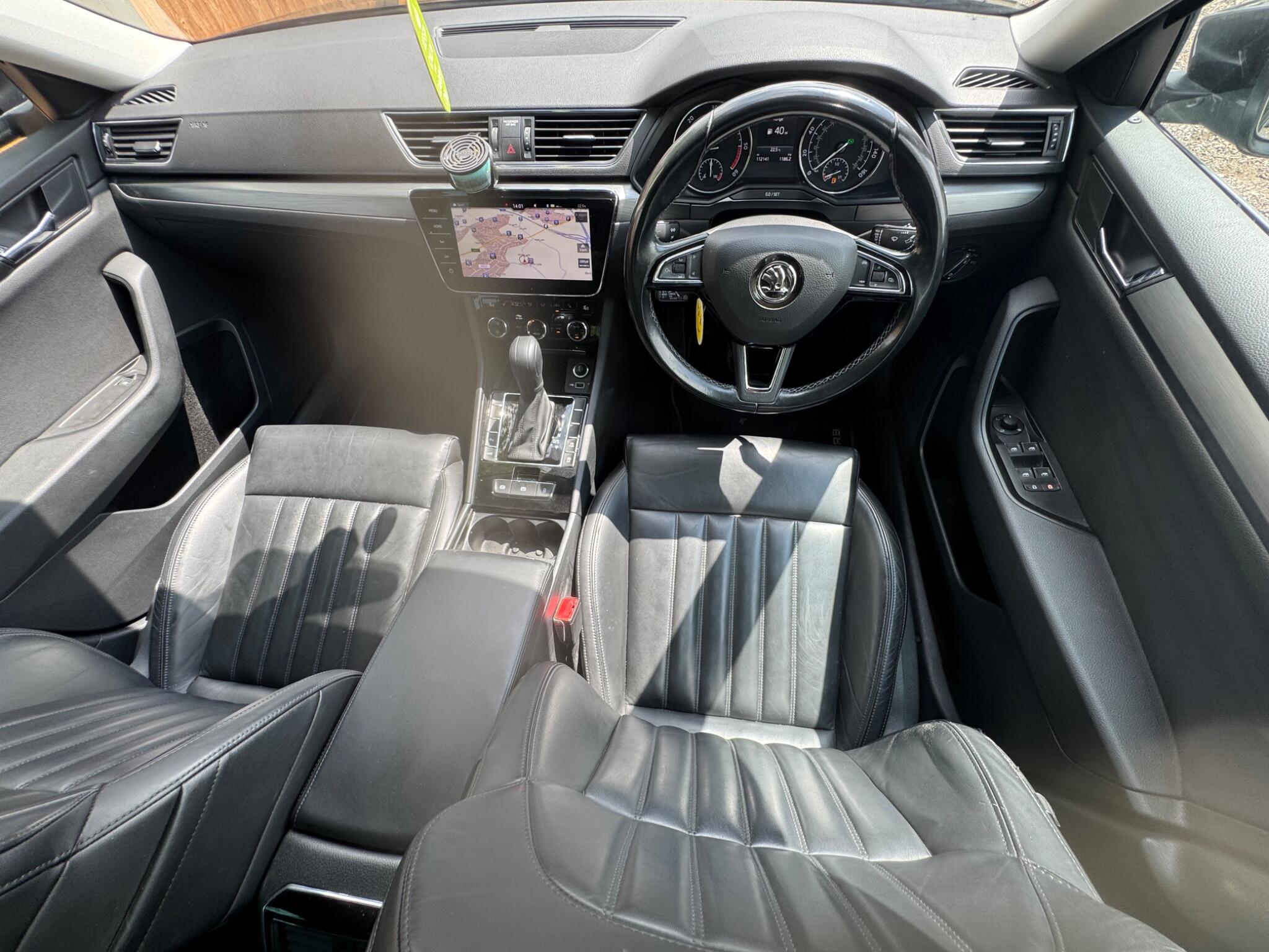Skoda Superb view 12