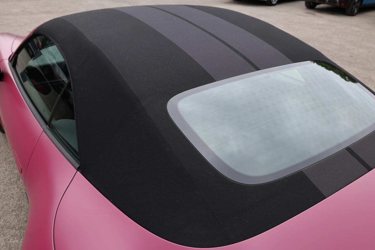 Porsche 911 view 18