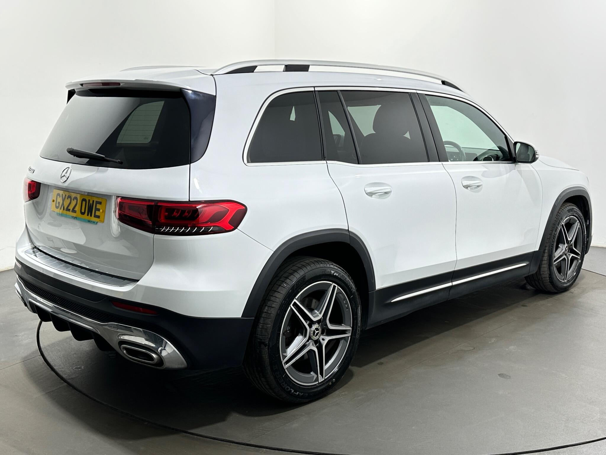 Mercedes-Benz GLB view 54