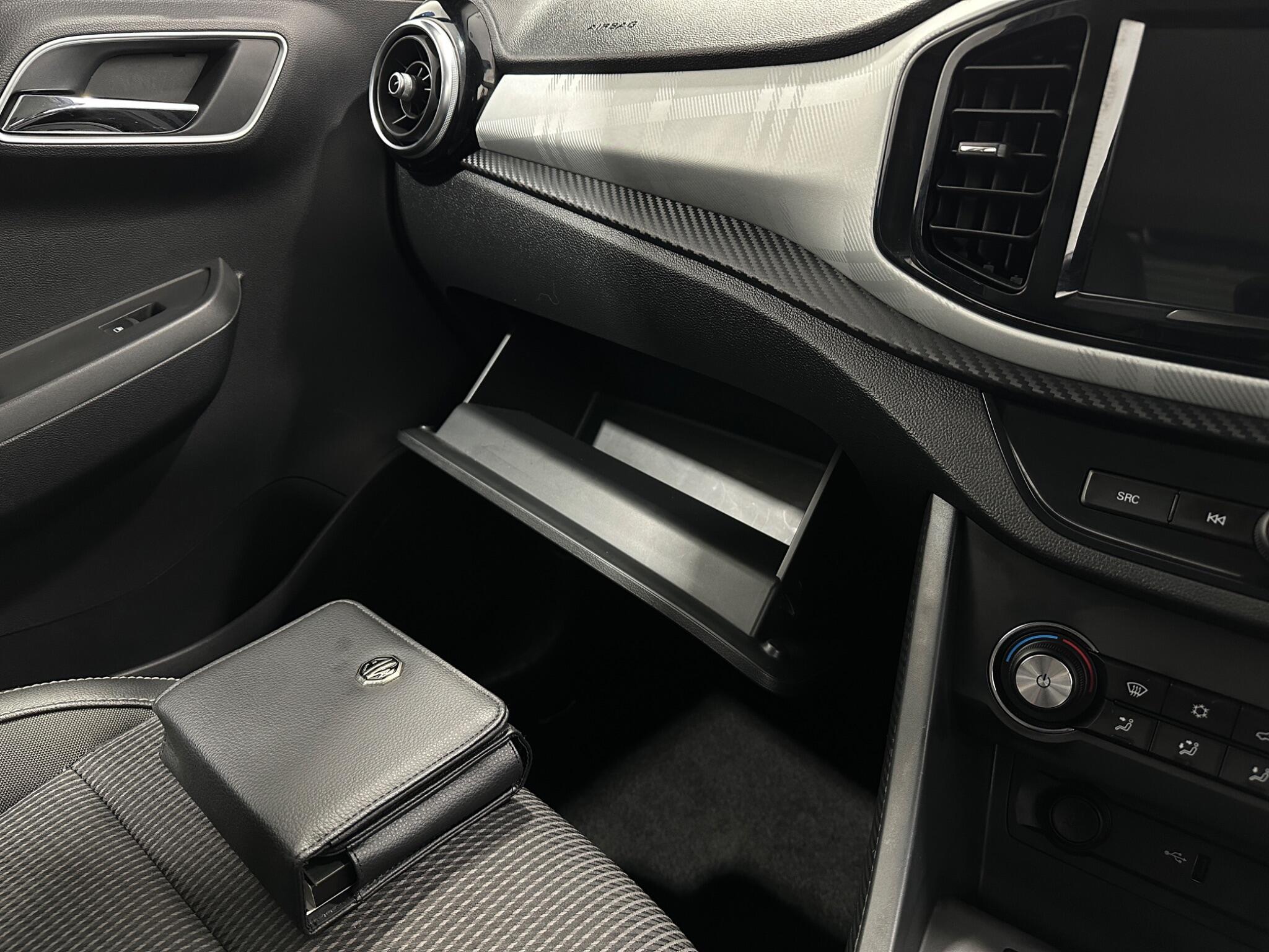 MG MG3 view 27