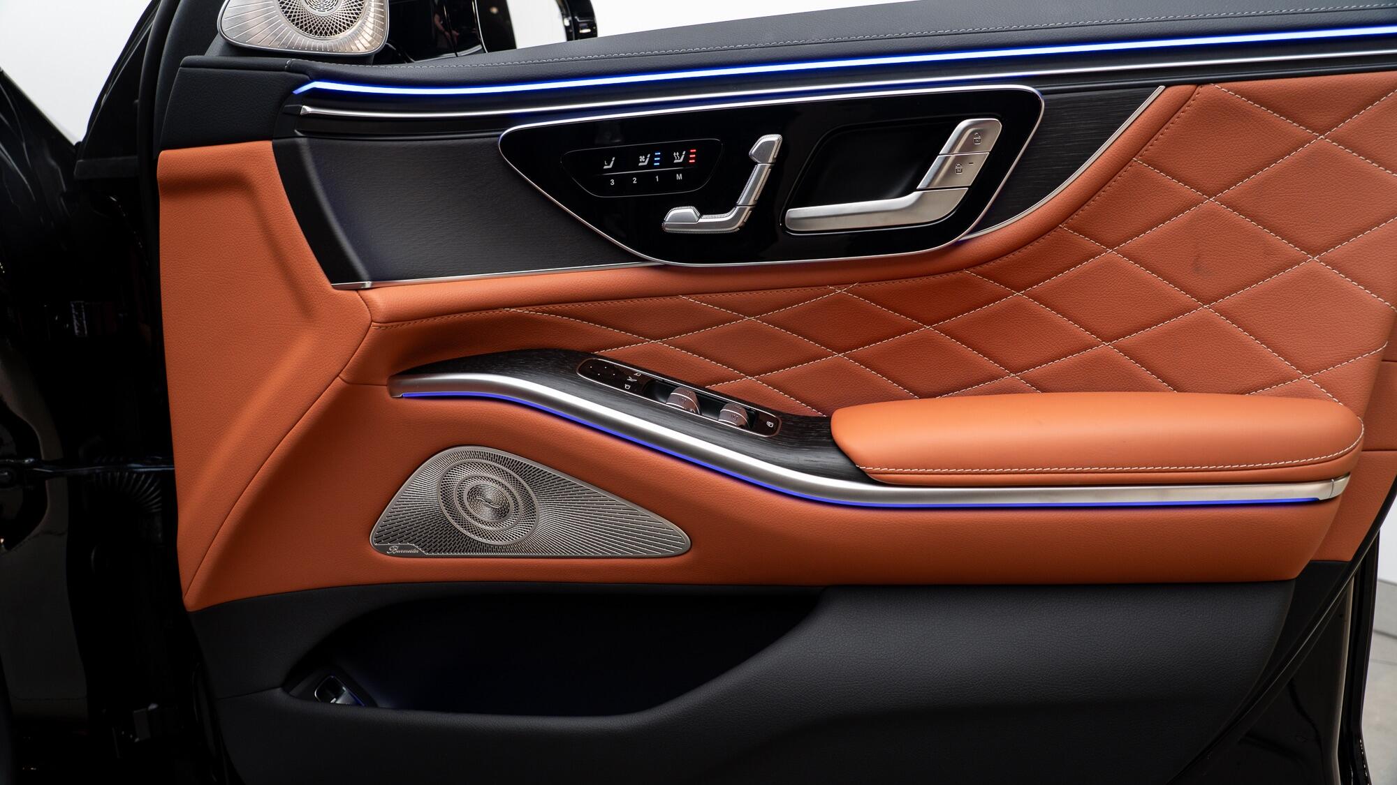 Mercedes-Benz S-Class view 49