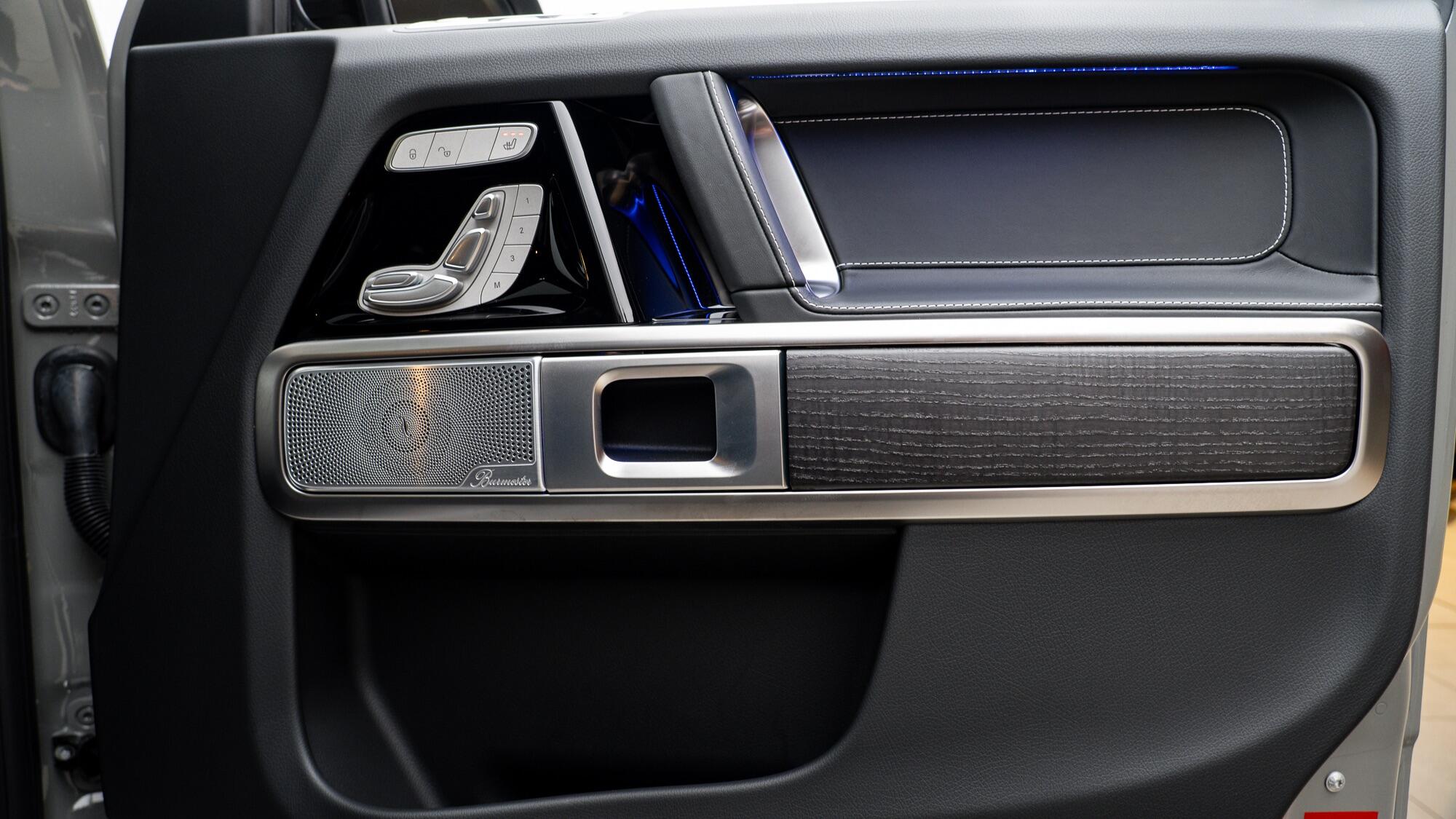 Mercedes-Benz G-Class view 52