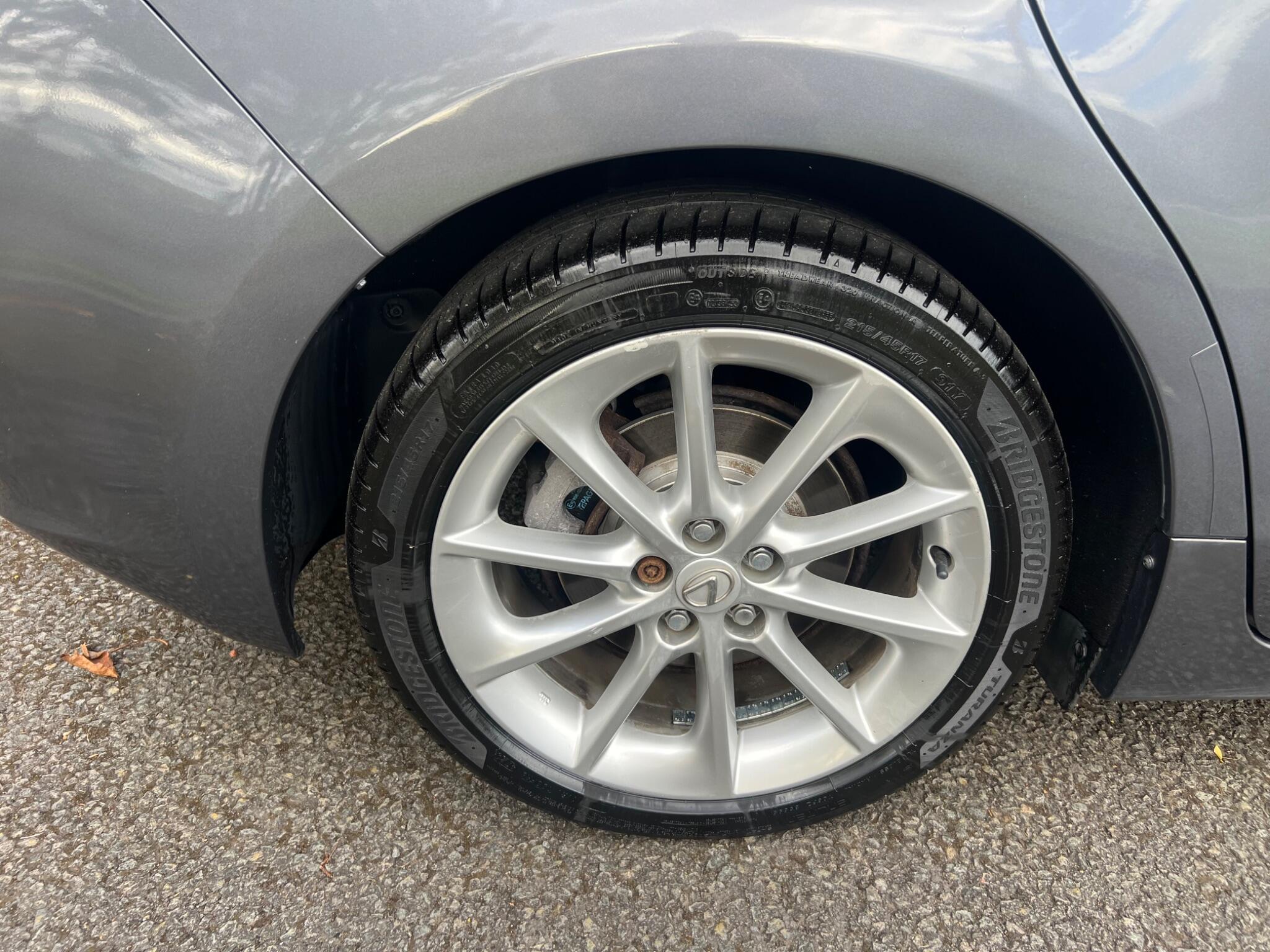 Lexus CT view 34