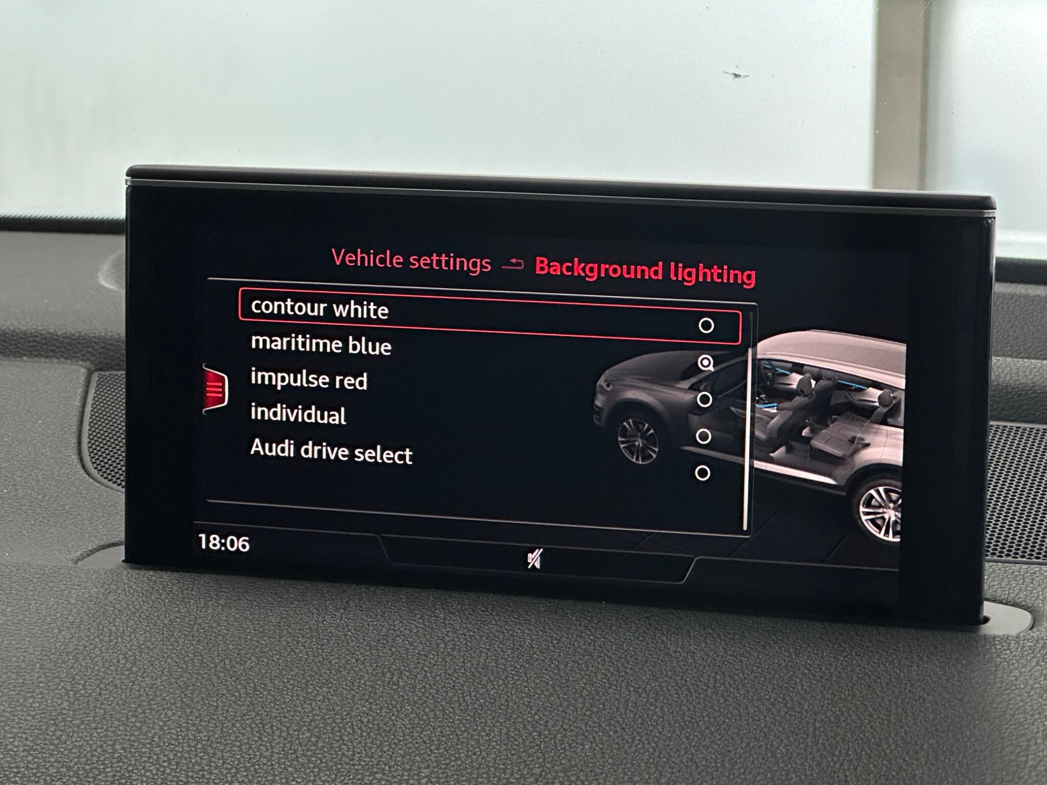 Audi Q7 view 33