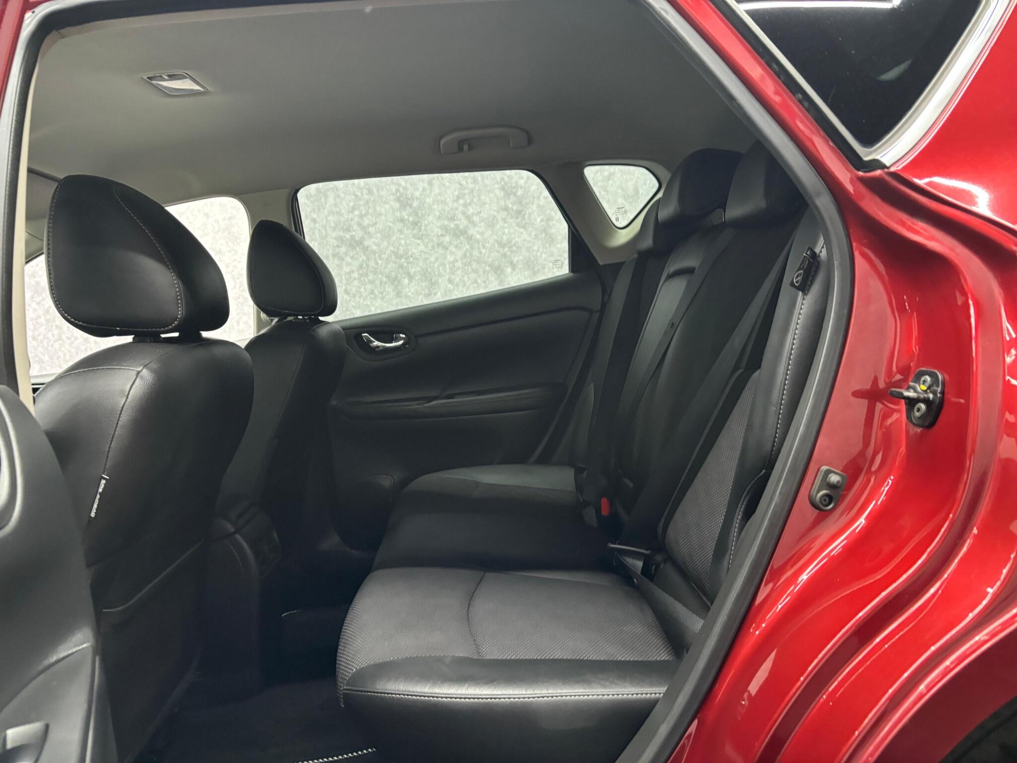 Nissan Pulsar view 6