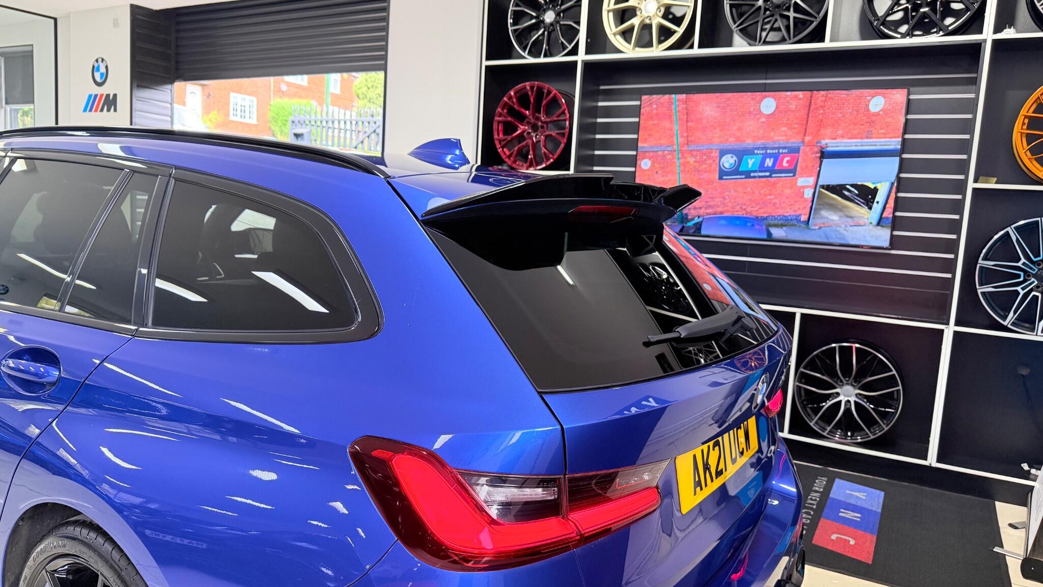 BMW 3 Series view 27