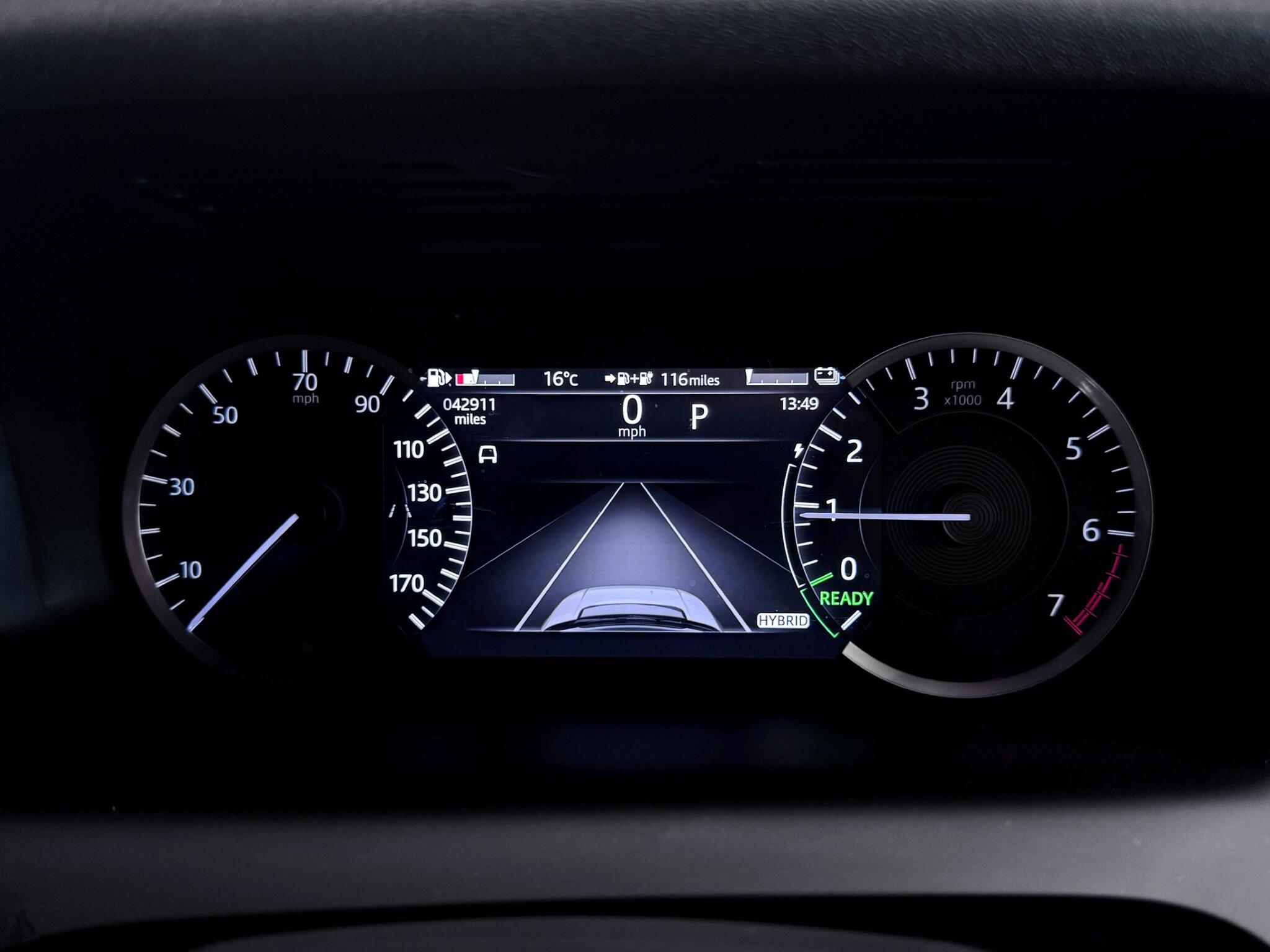 Land Rover Discovery Sport view 33