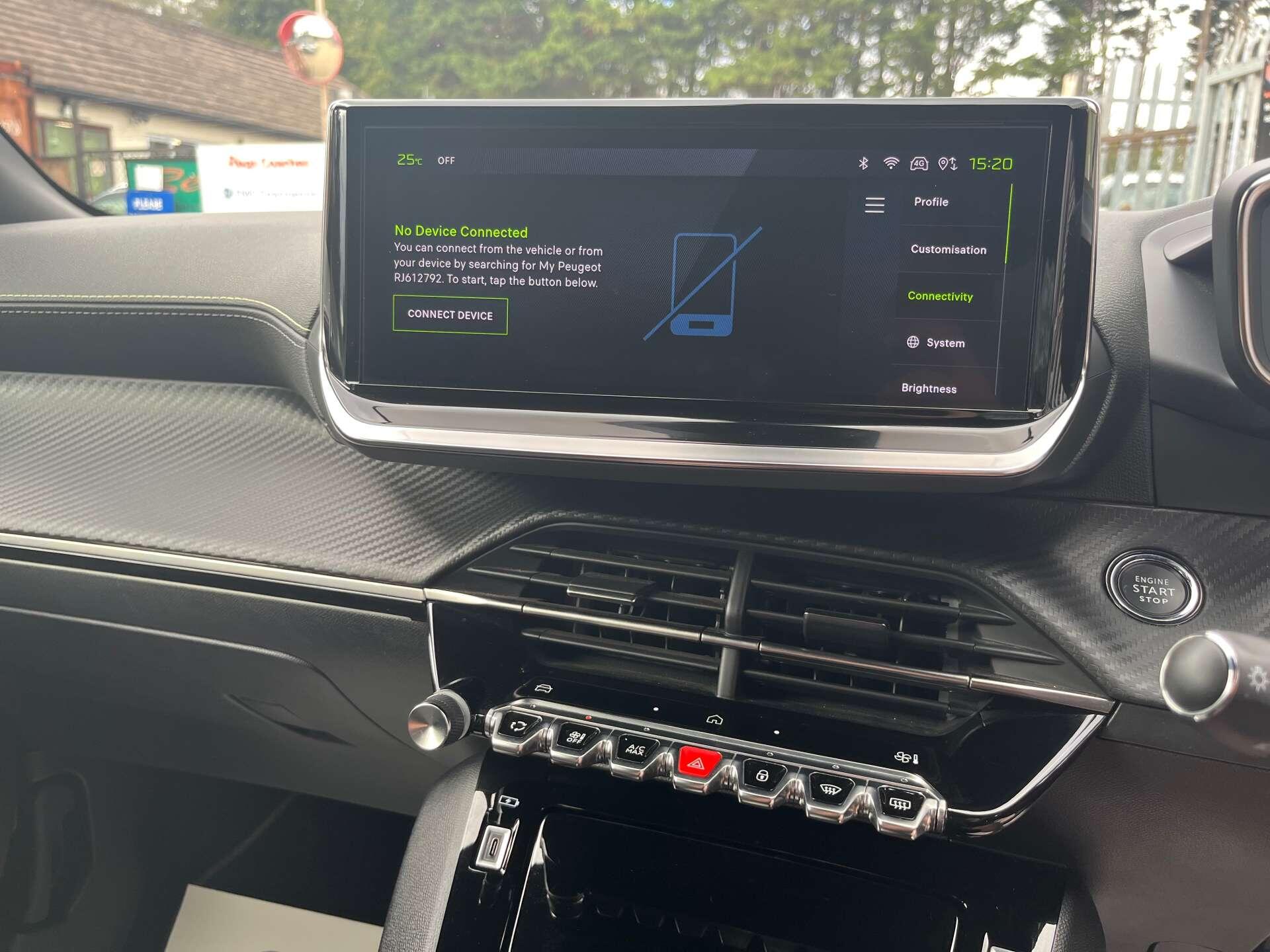 Peugeot 2008 view 36
