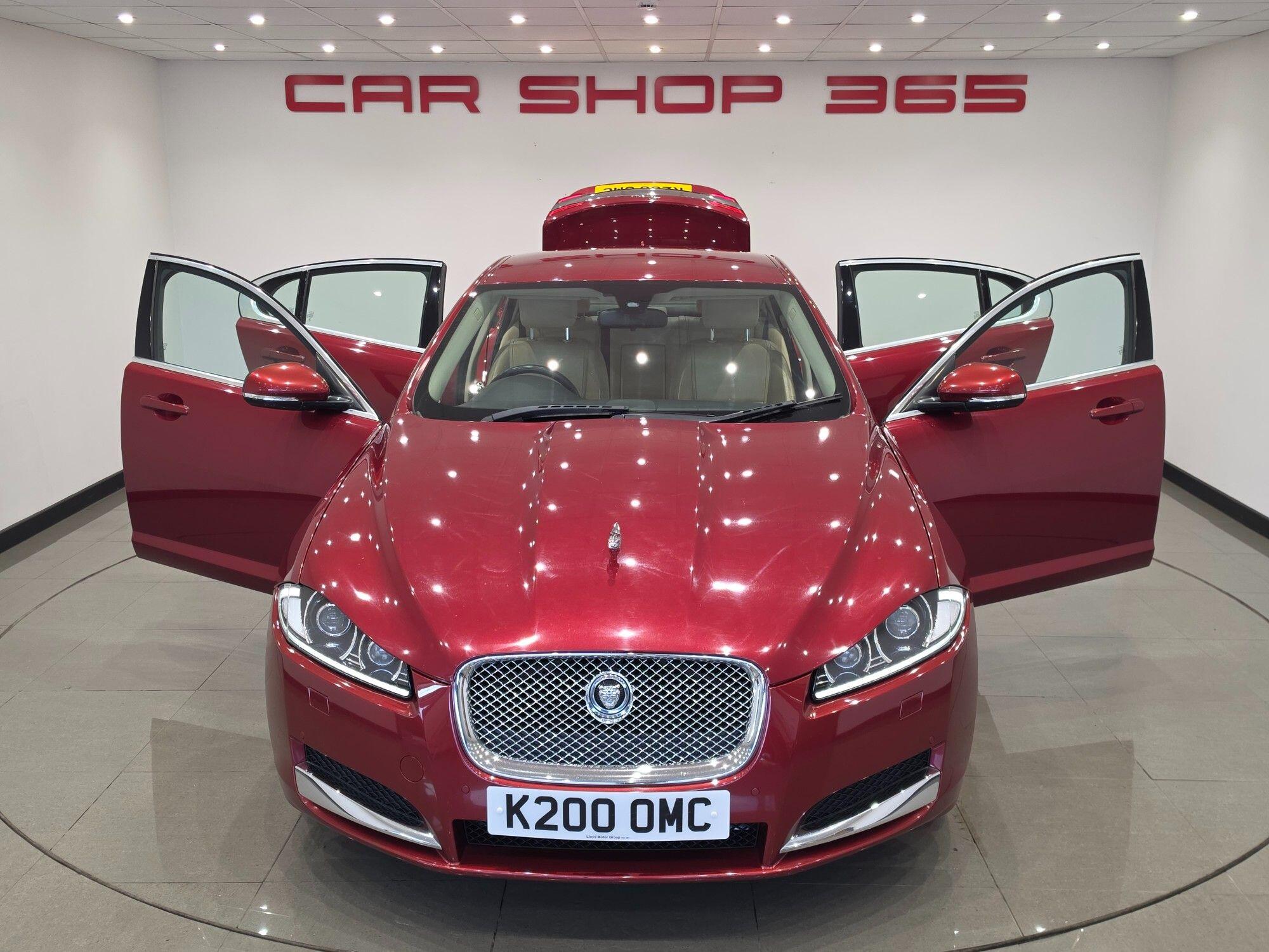 Jaguar XF view 44