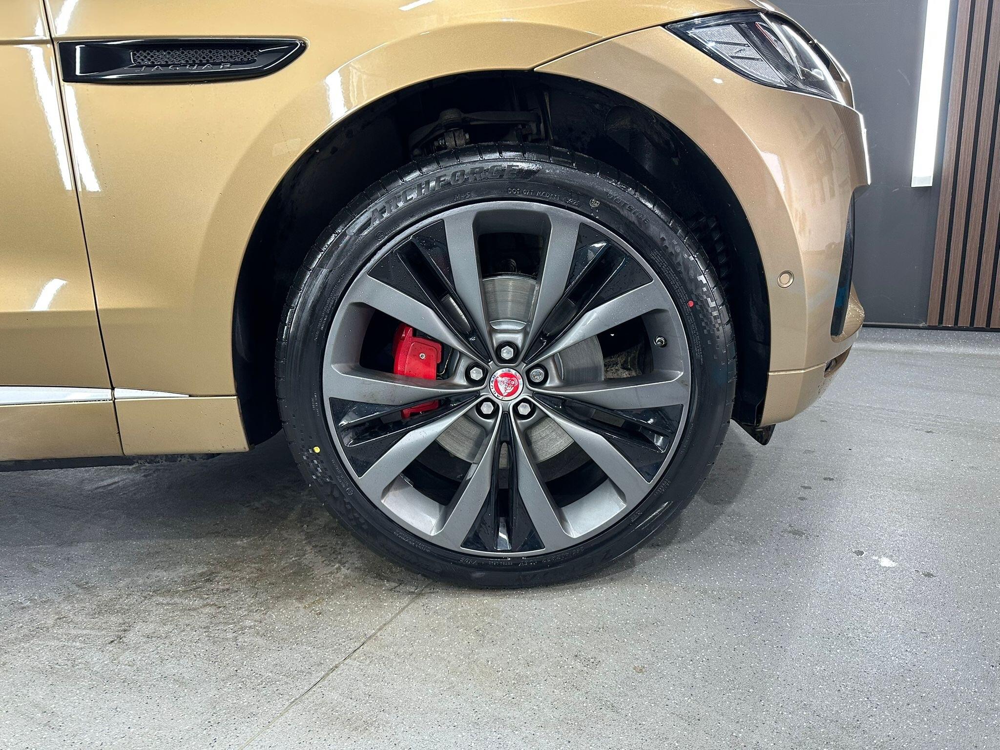 Jaguar F-Pace view 22