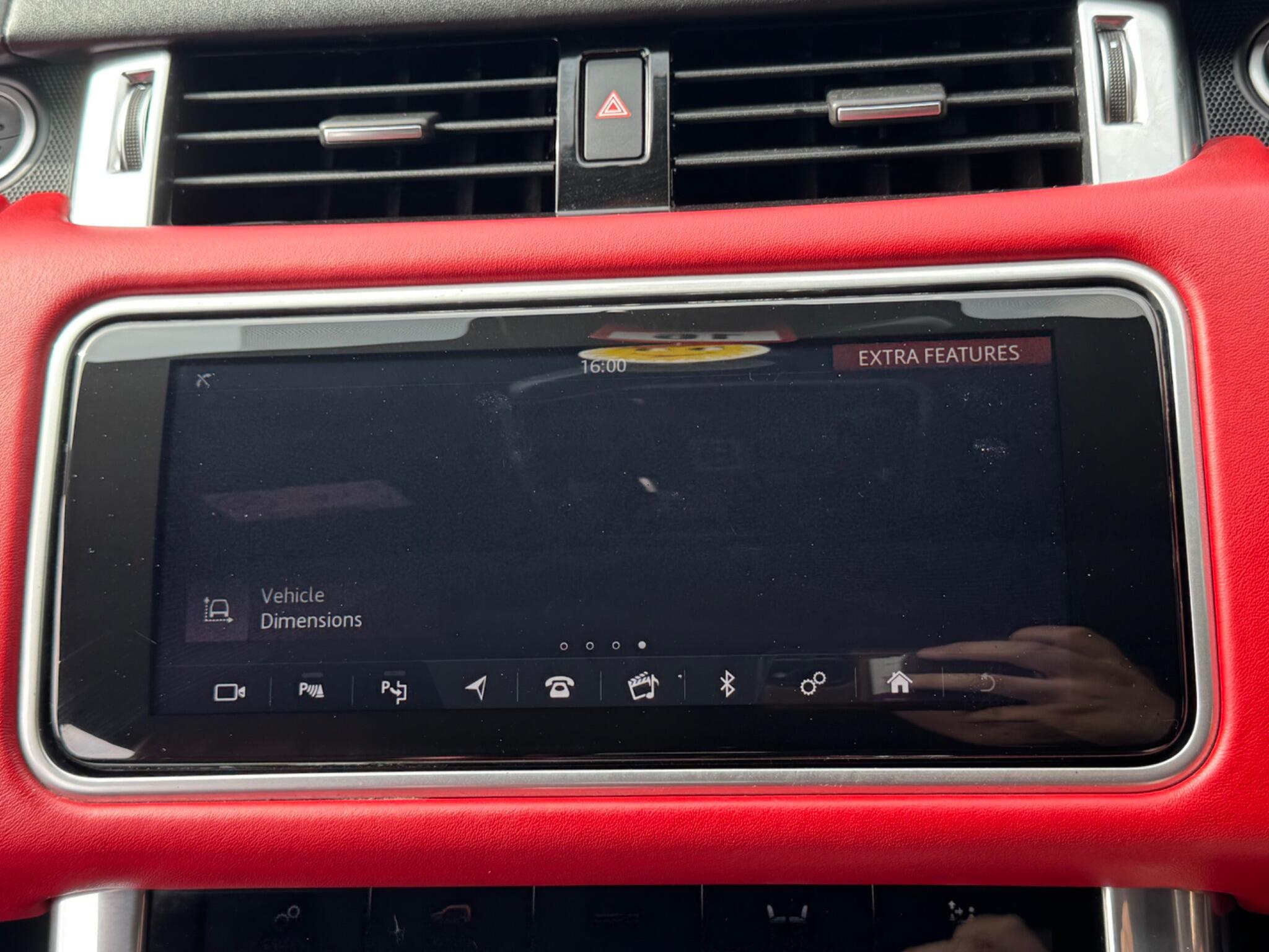 Land Rover Range Rover Sport view 40