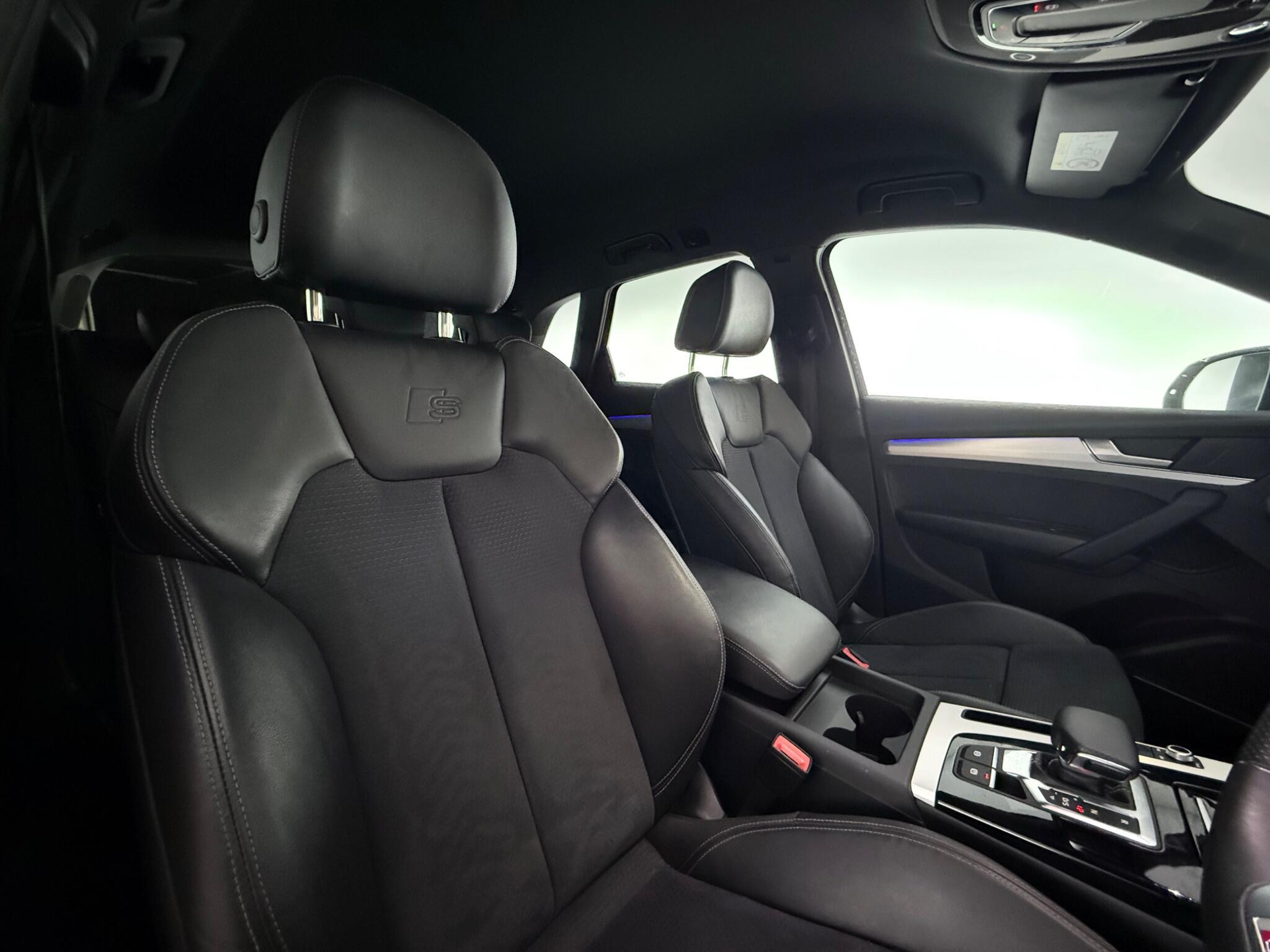Audi Q5 view 30