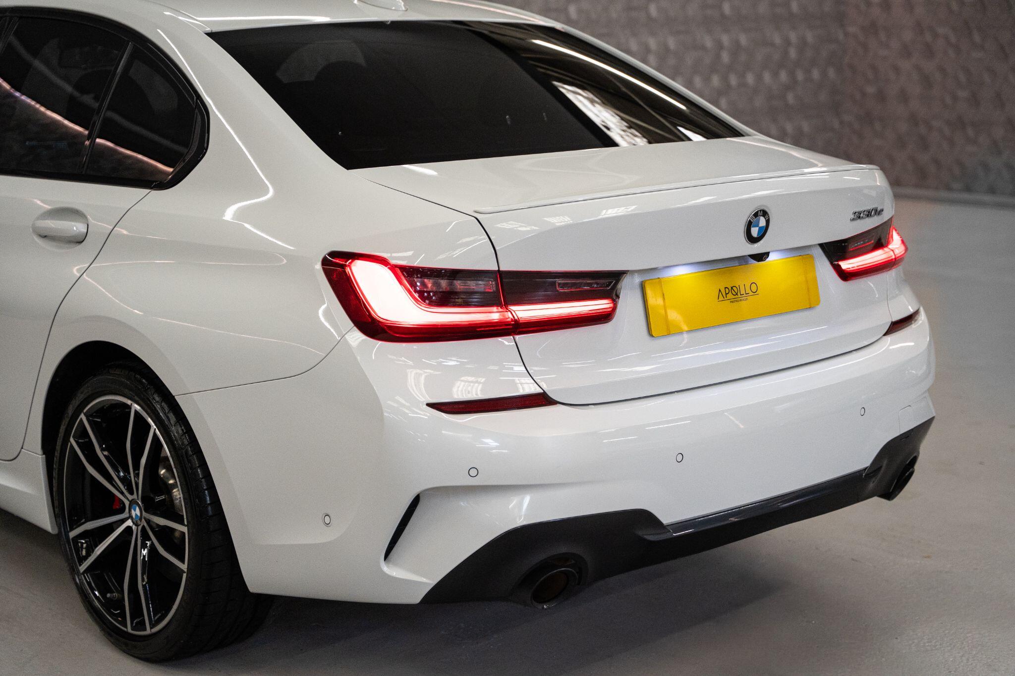 BMW 3 Series view 56
