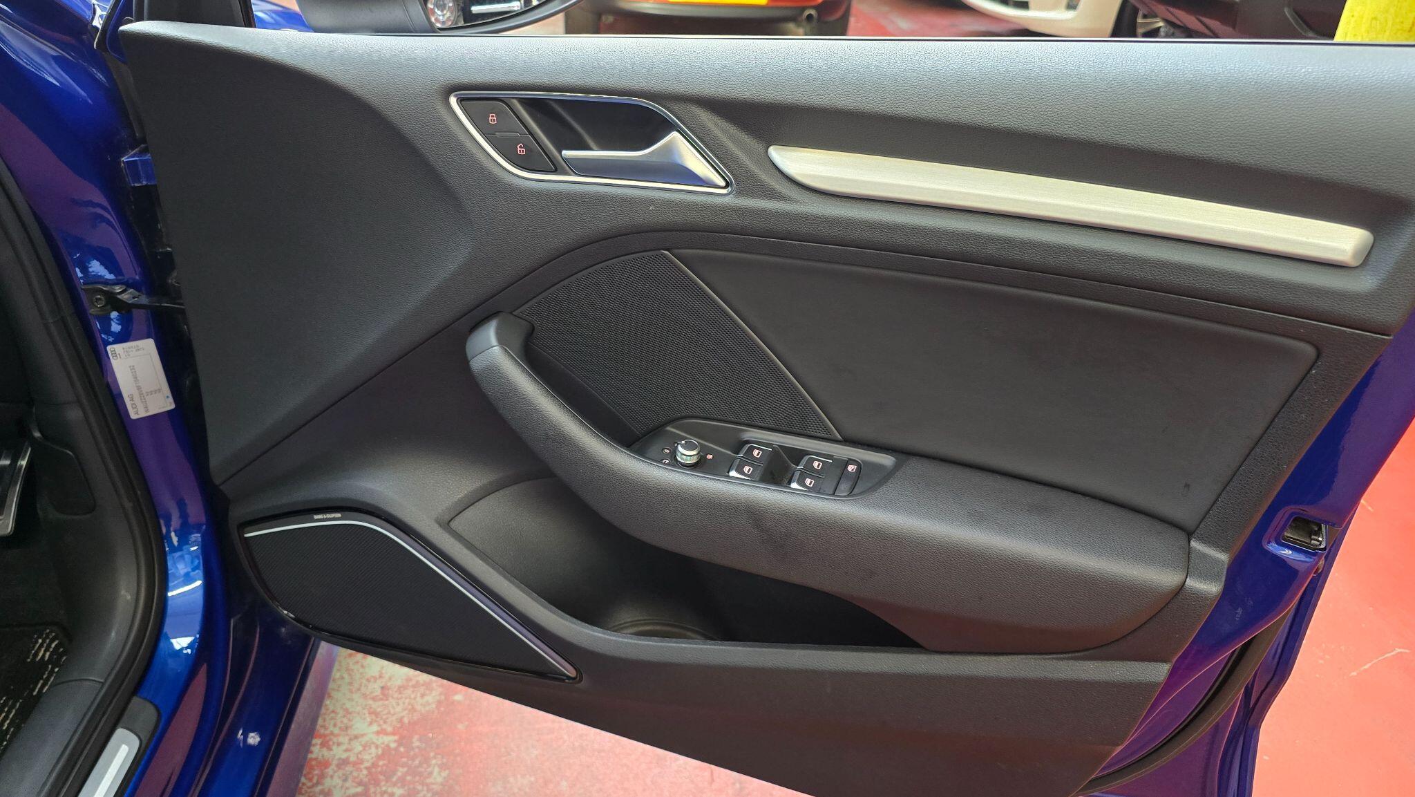 Audi S3 view 20