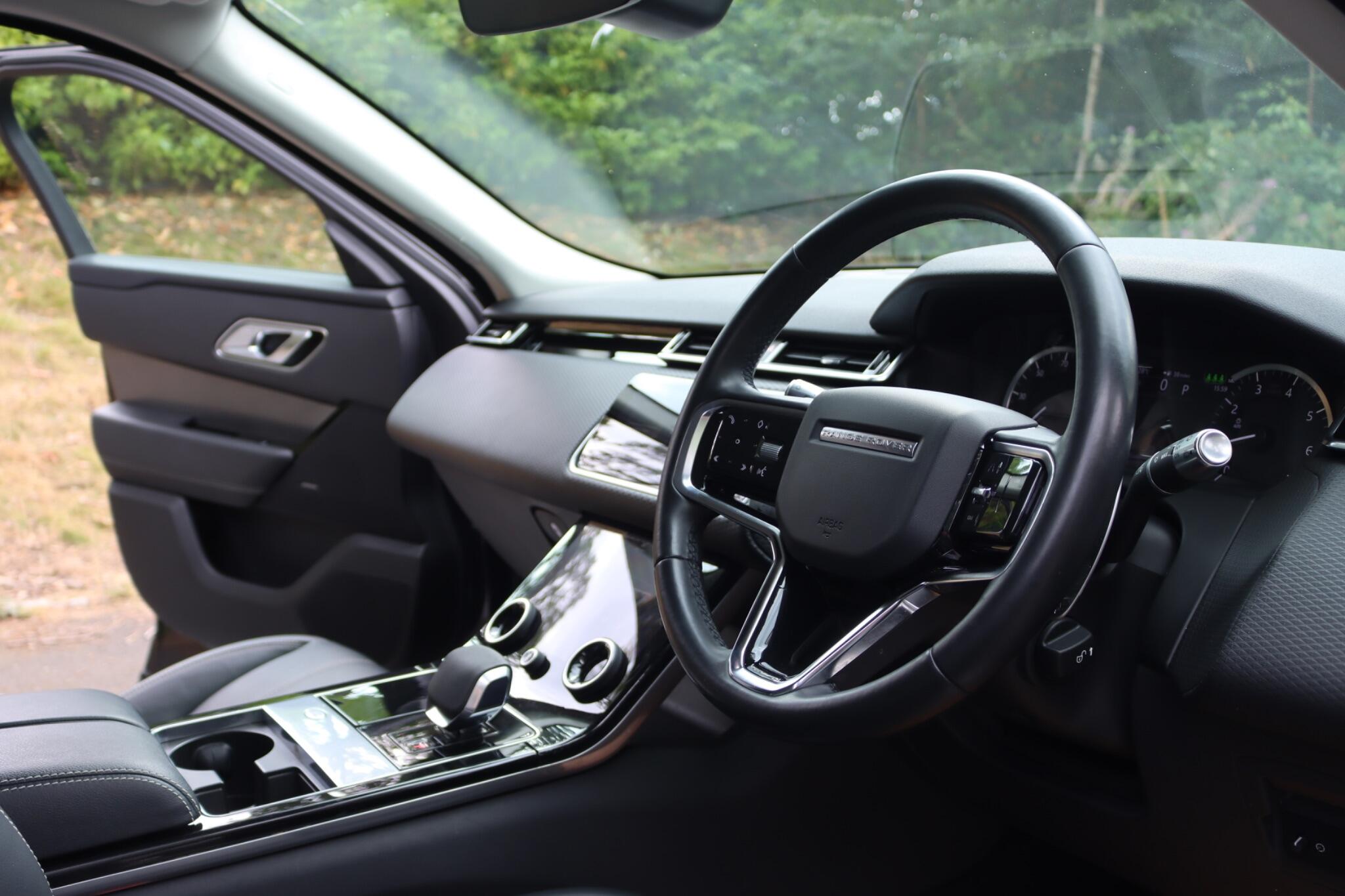 Land Rover Range Rover Velar view 33