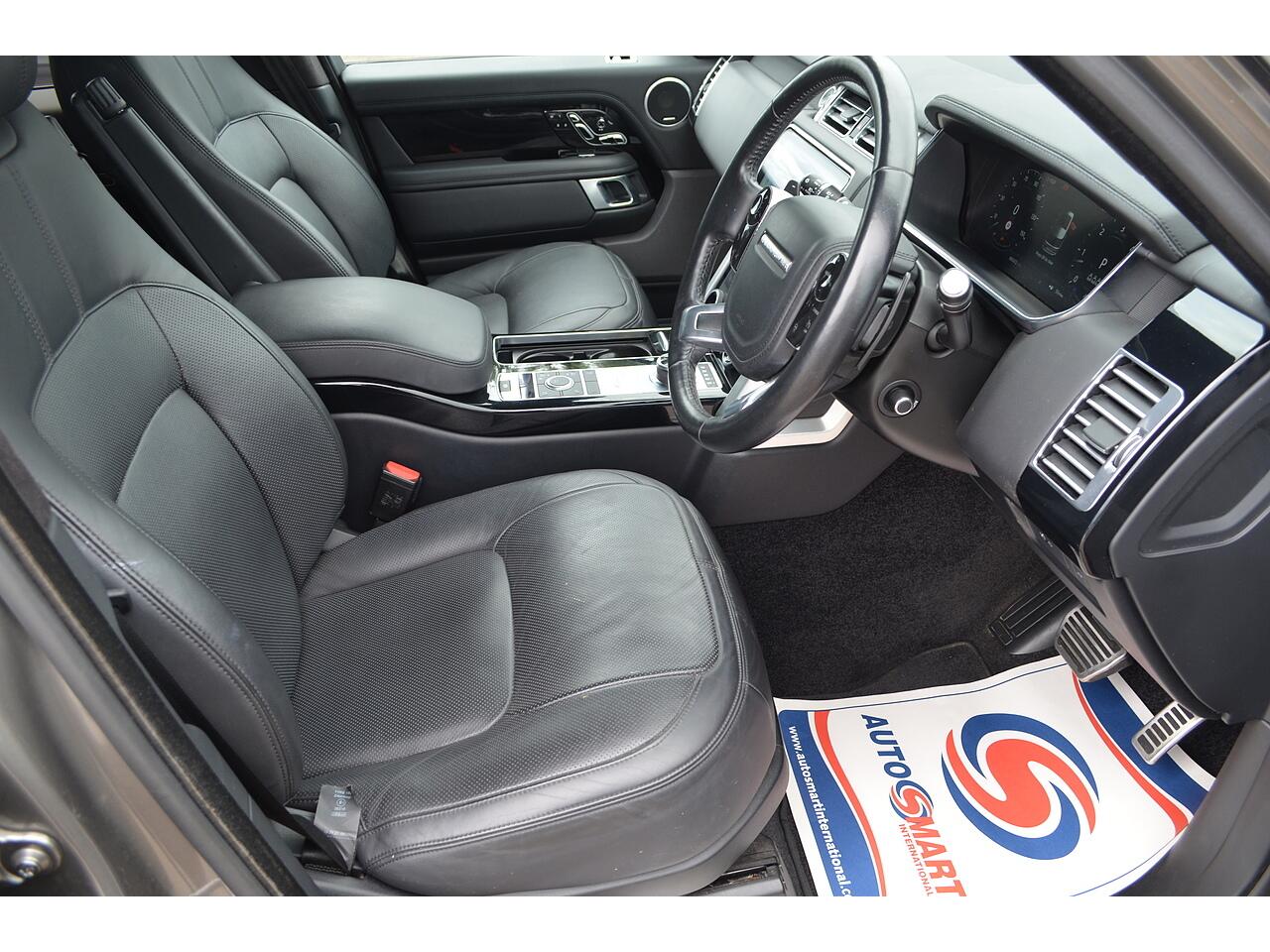 Land Rover Range Rover view 13