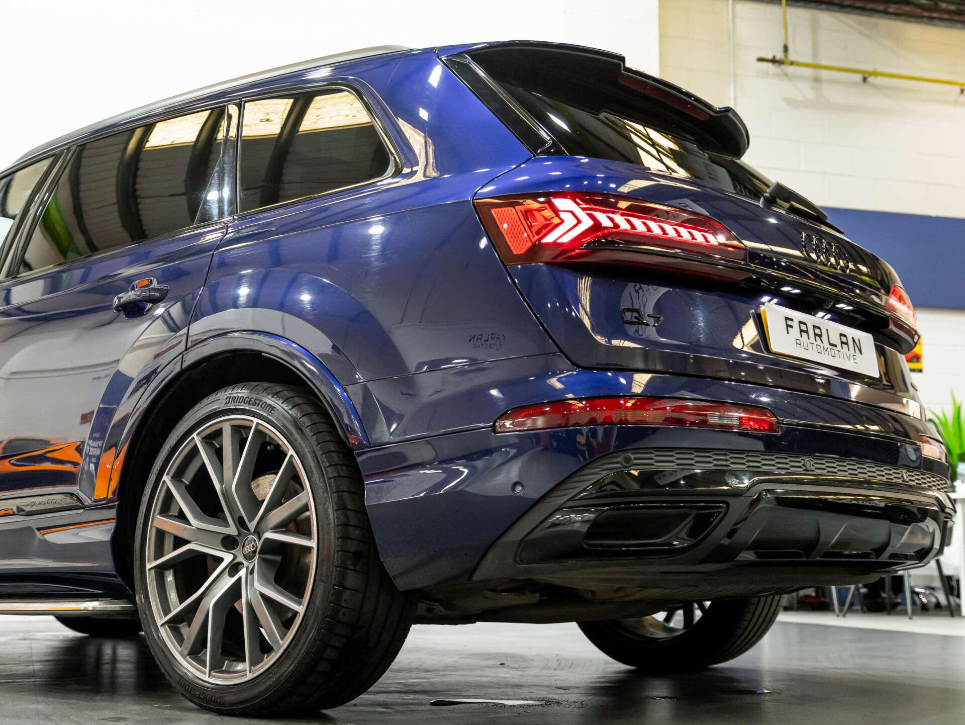 Audi Q7 view 67