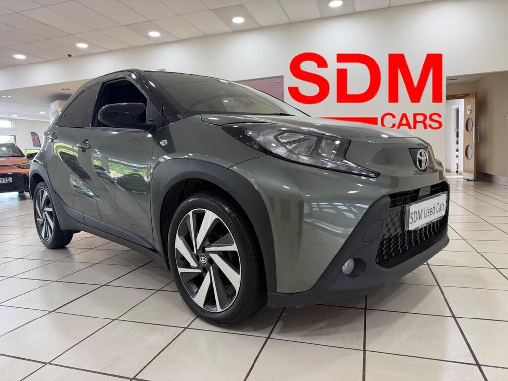 TOYOTA AYGO X