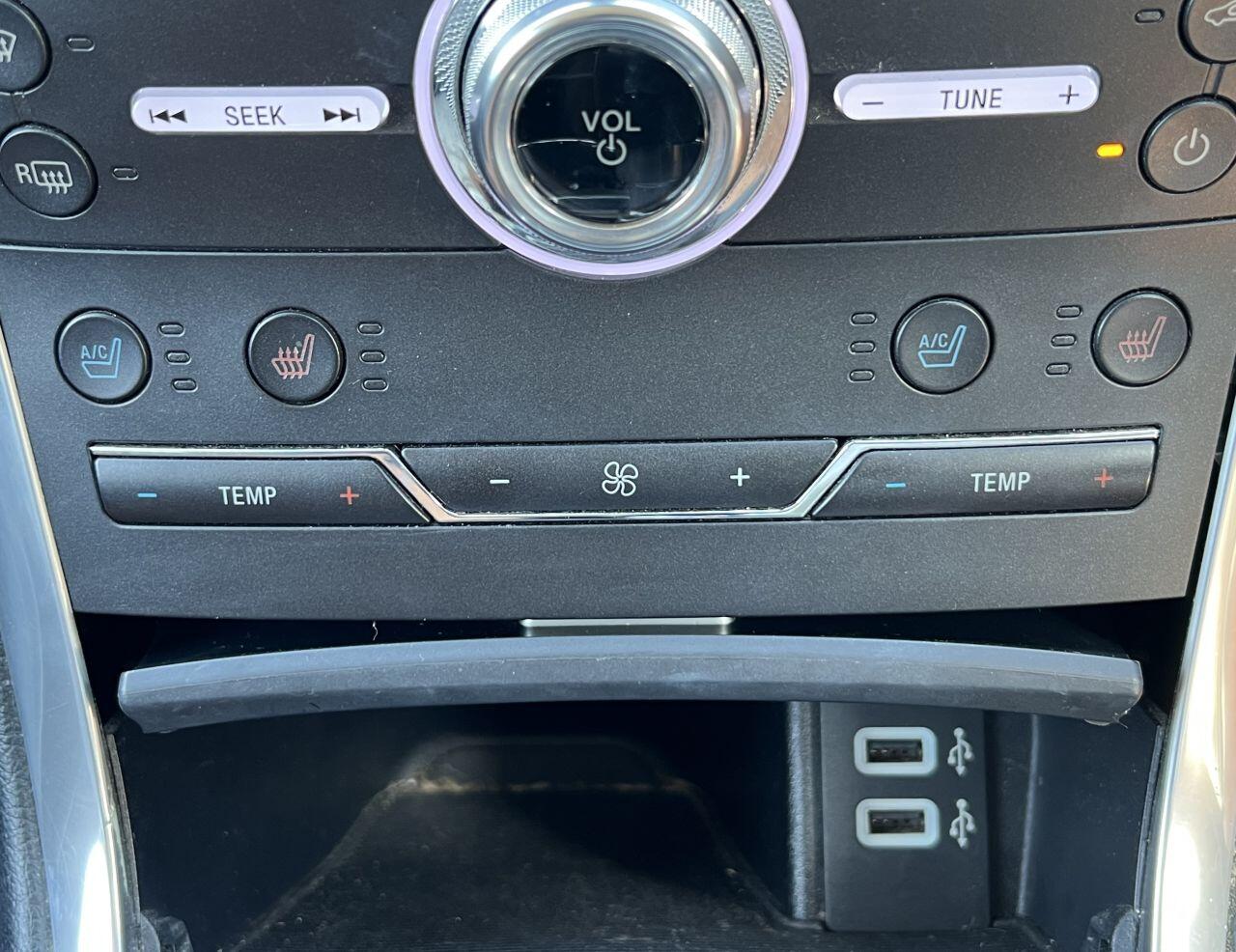 Ford Edge view 44