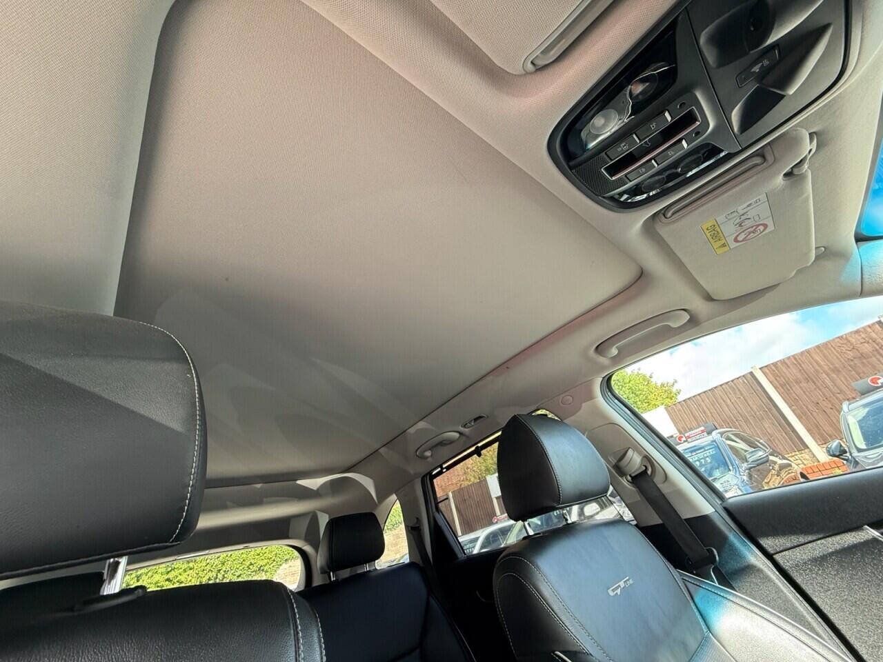 Kia Sorento view 31