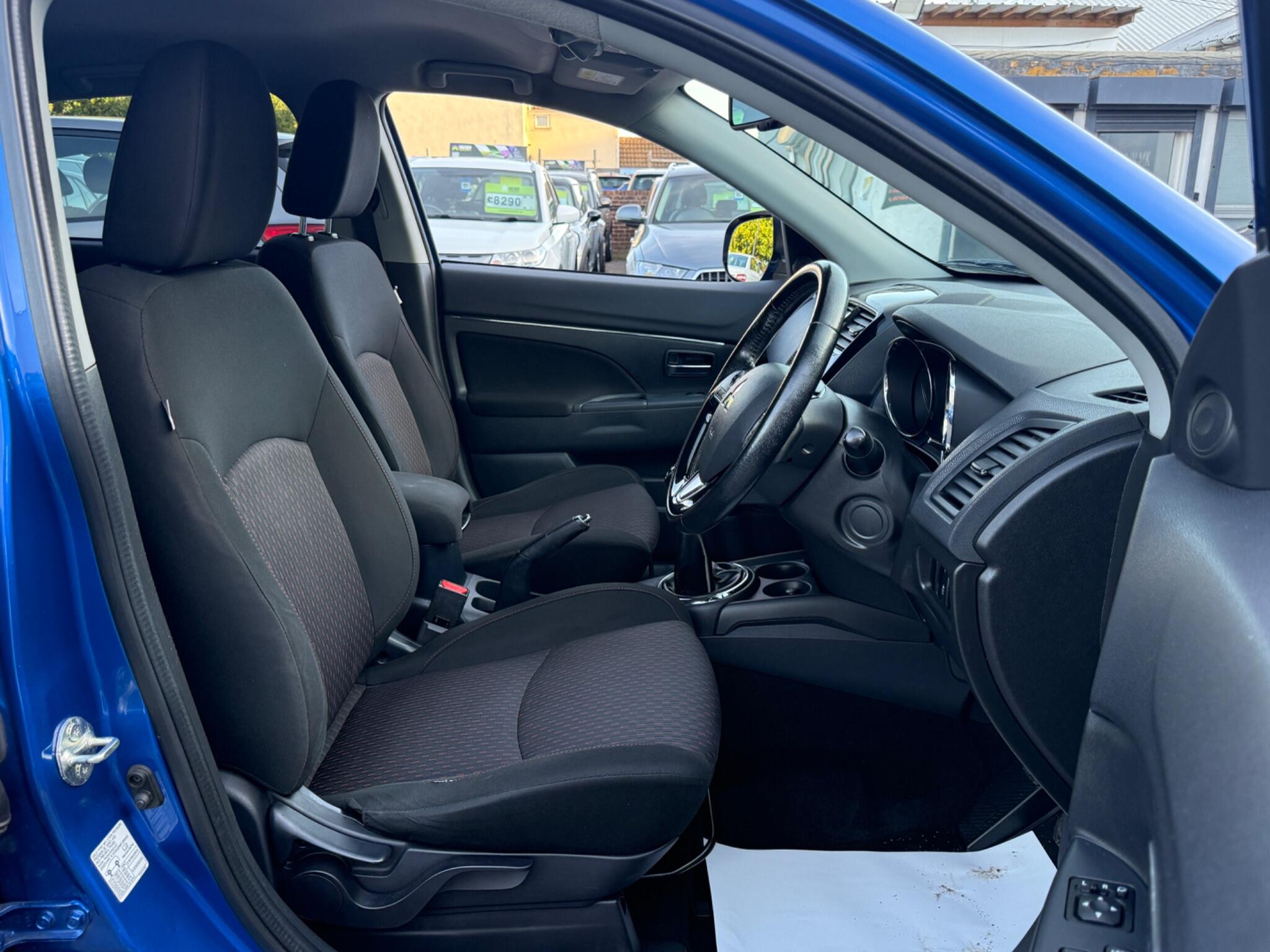 Mitsubishi ASX - Image 27