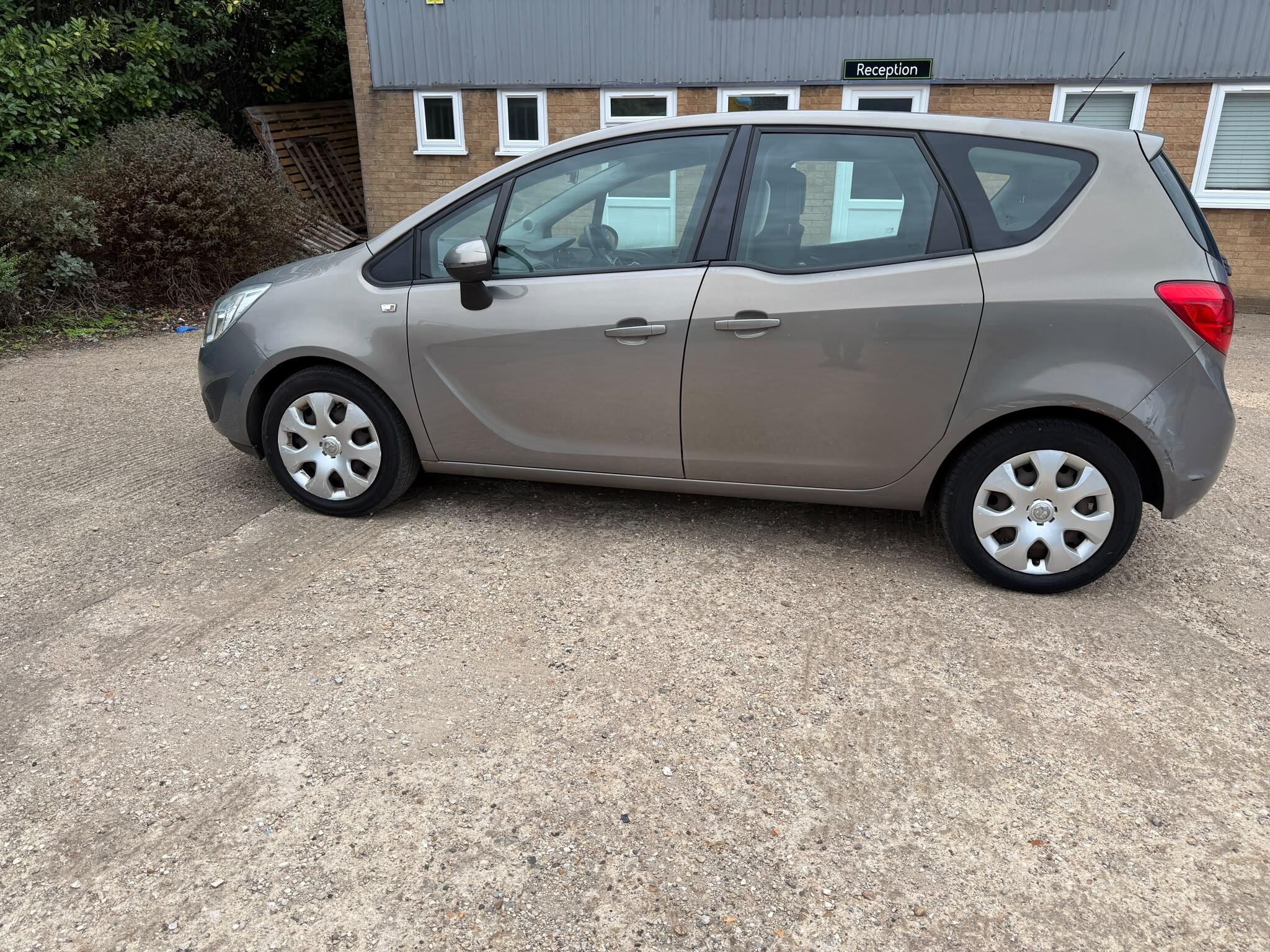 Vauxhall Meriva view 7