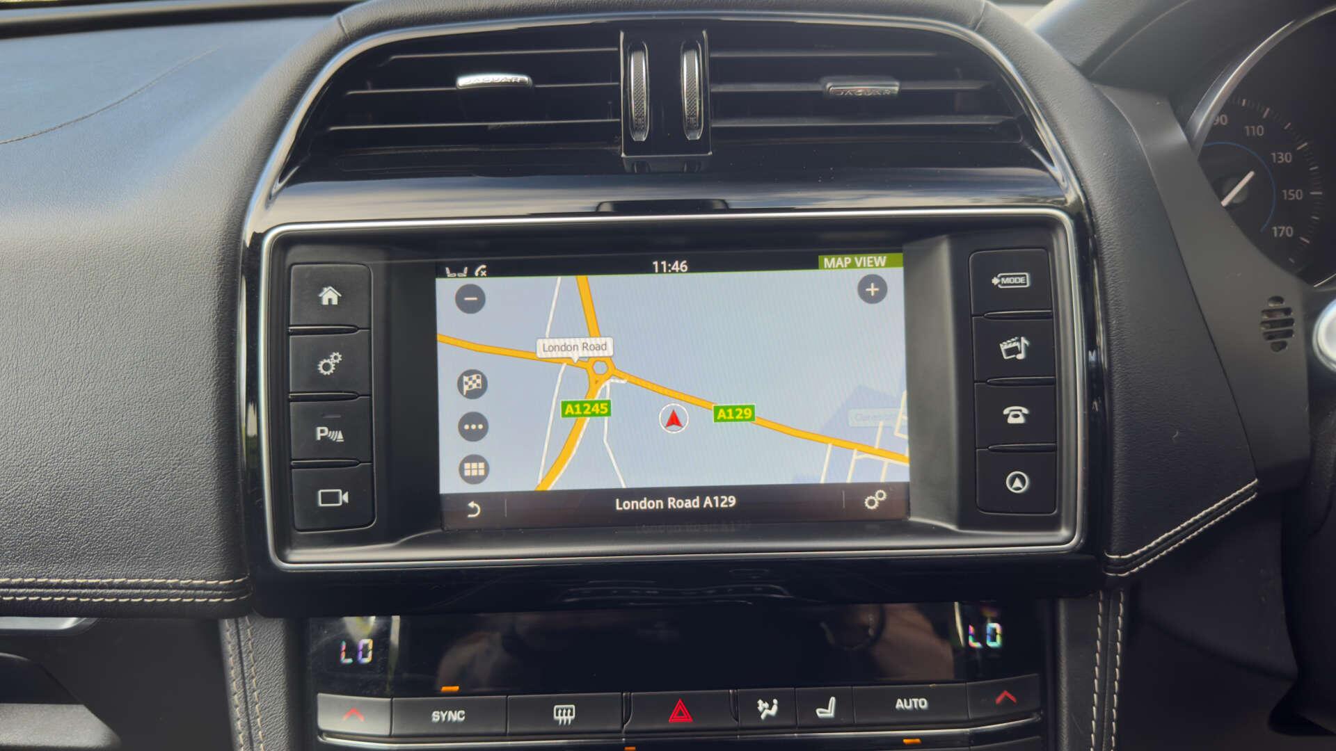 Jaguar F-Pace view 29