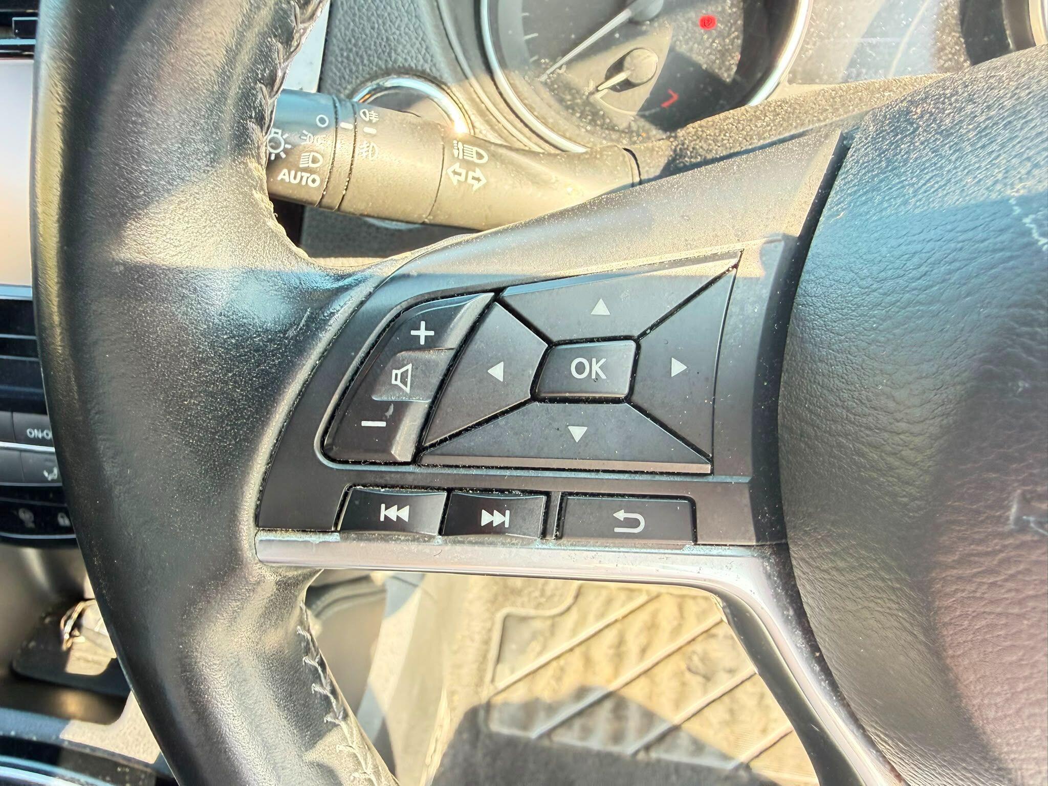 Nissan Qashqai view 25