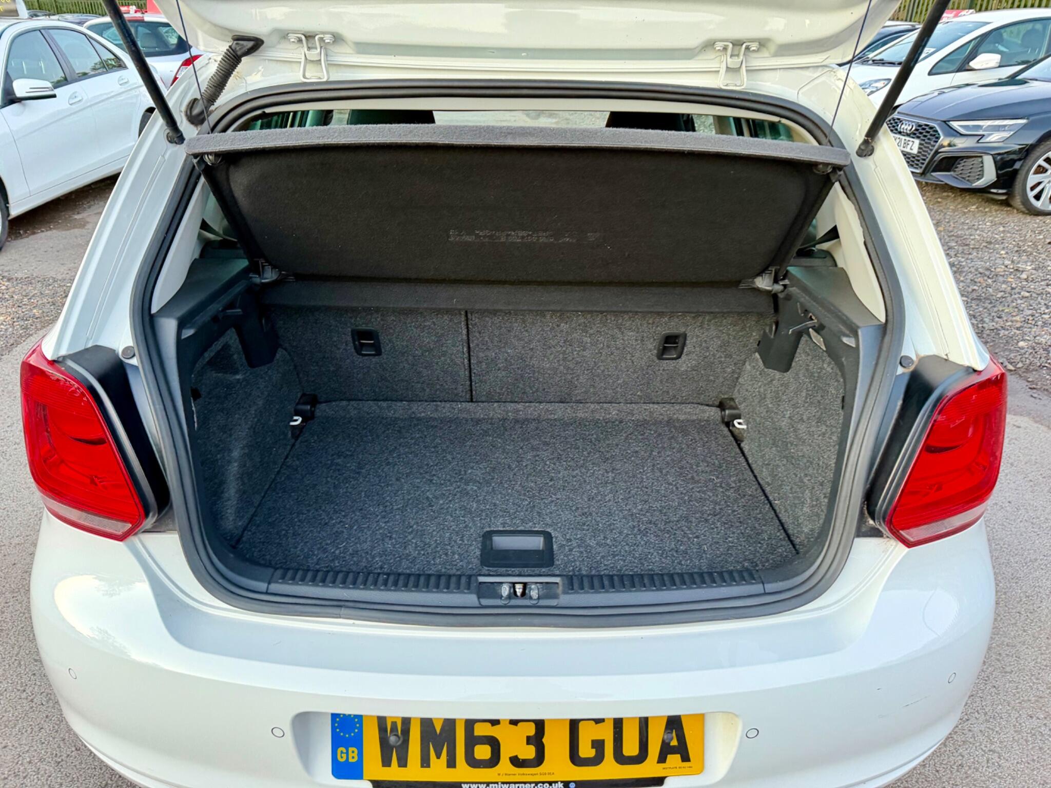 Volkswagen Polo view 48