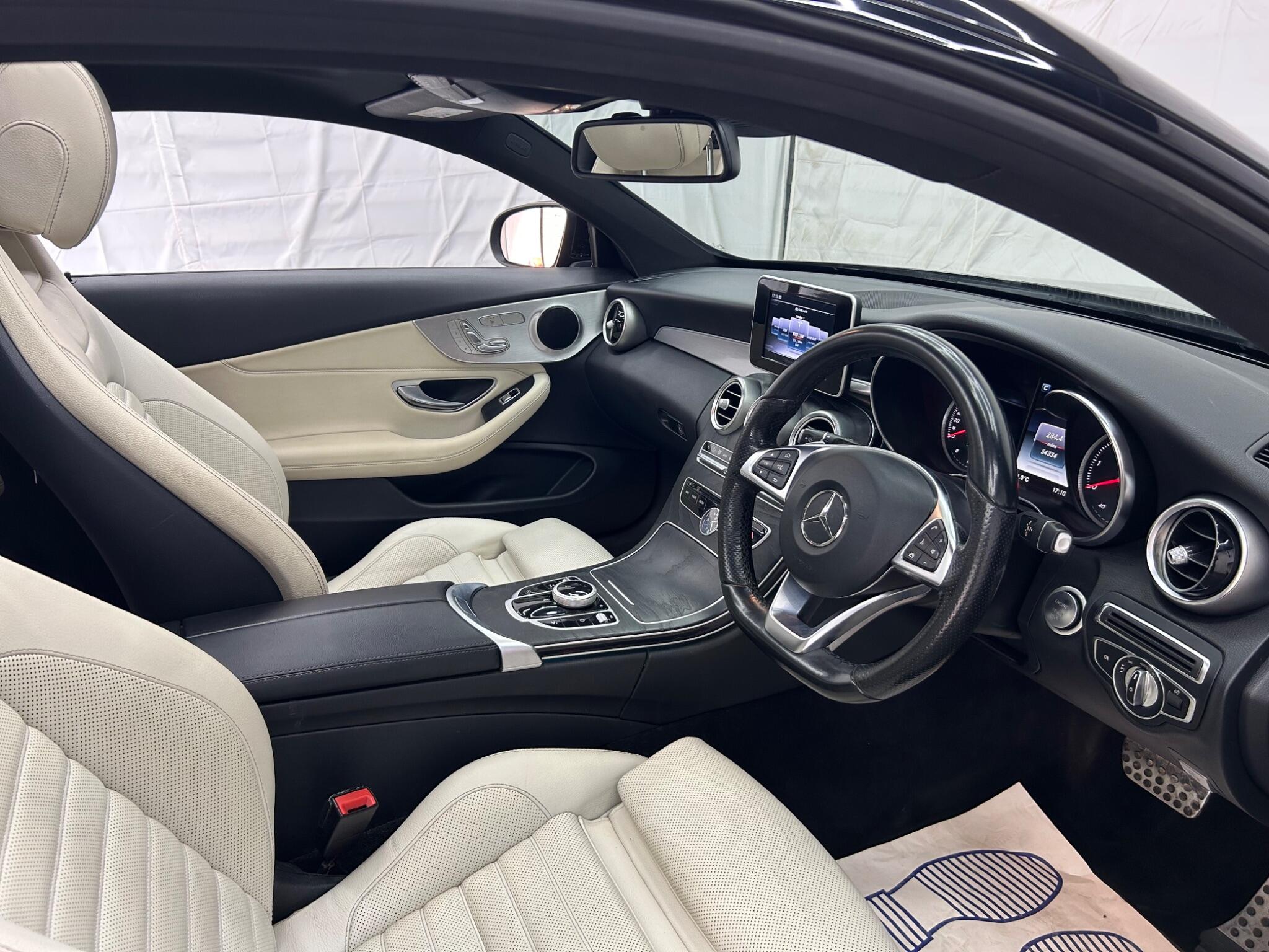 Mercedes-Benz C-Class view 50