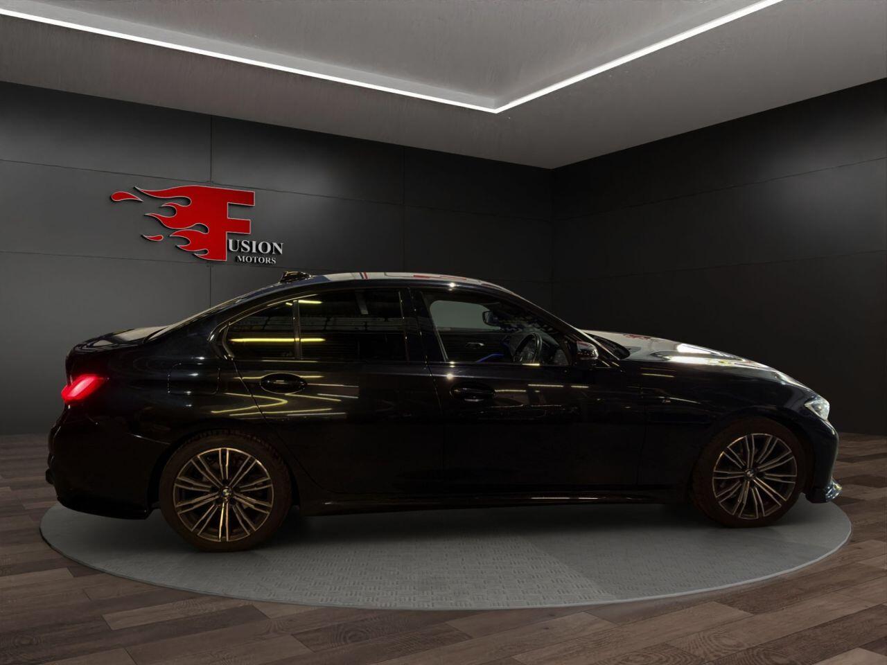 BMW 3 Series view 5