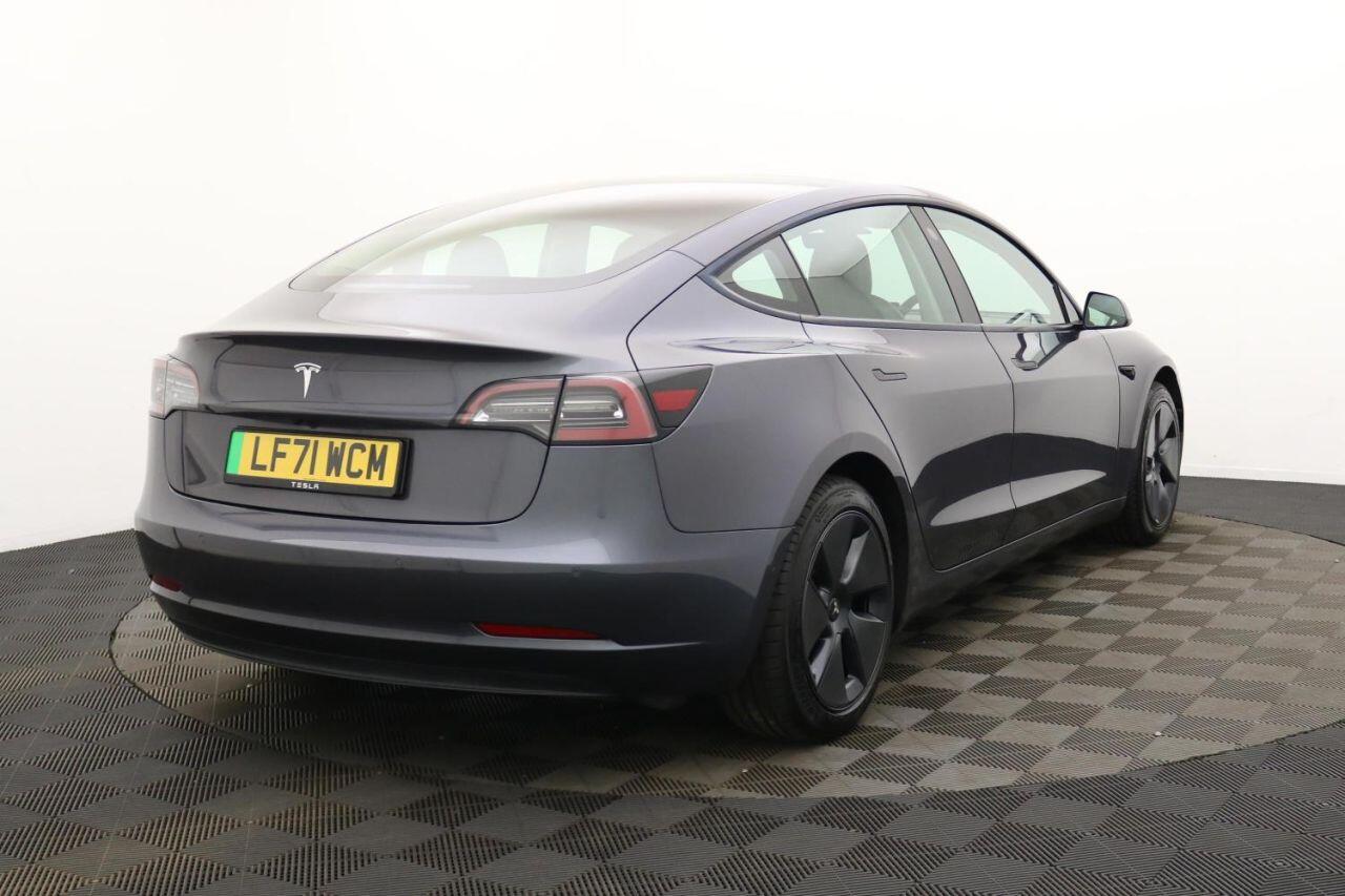Tesla Model 3 view 5