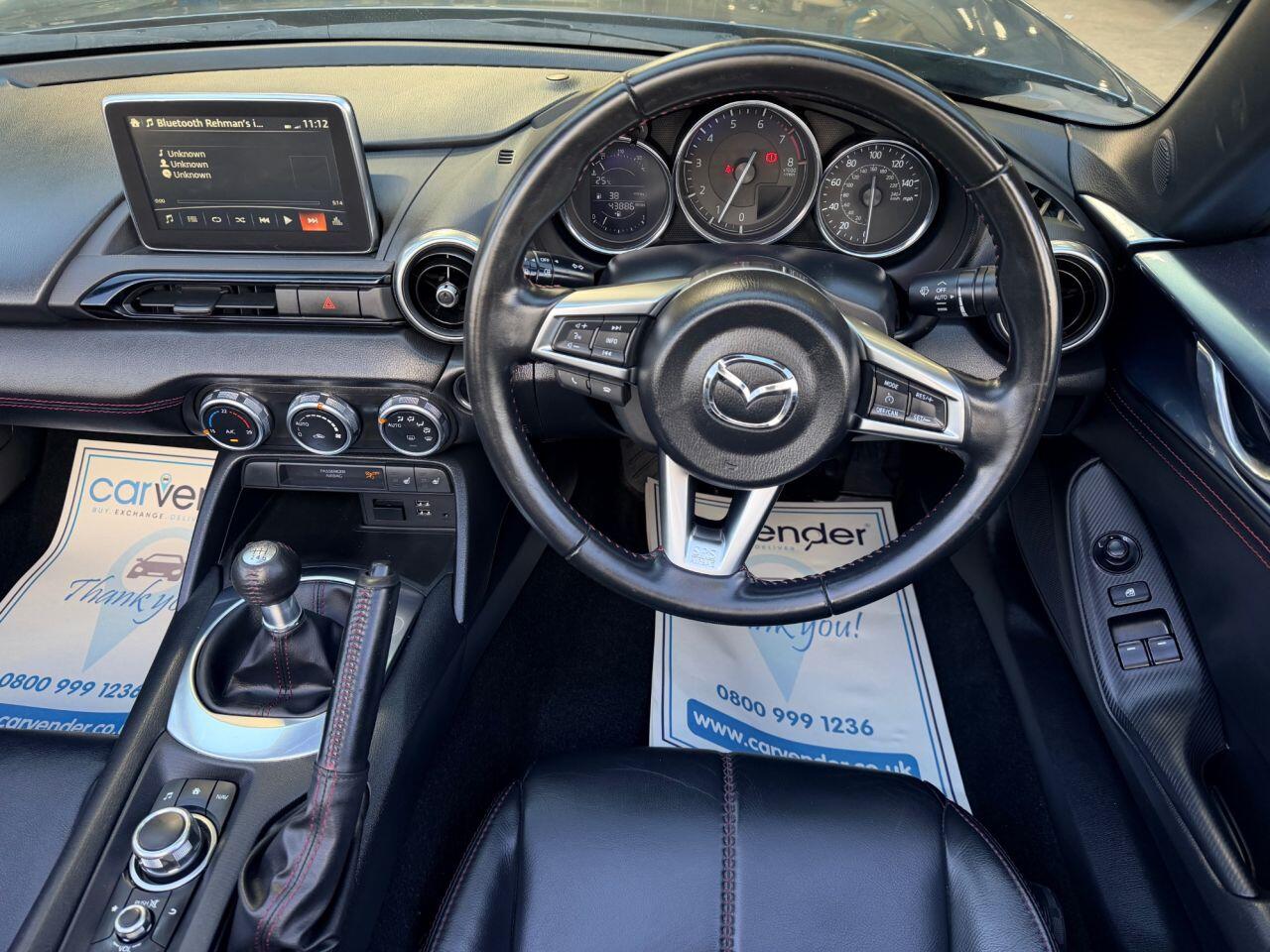 Mazda MX-5 view 21