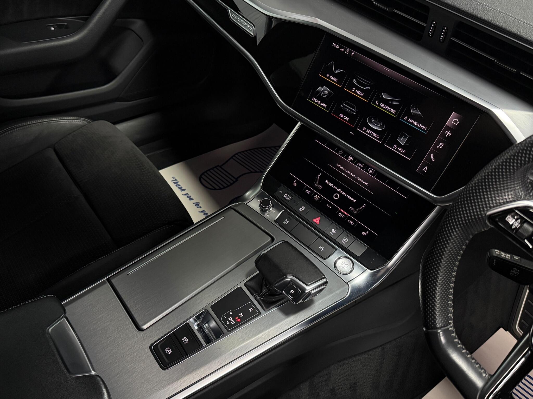 Audi A6 view 18