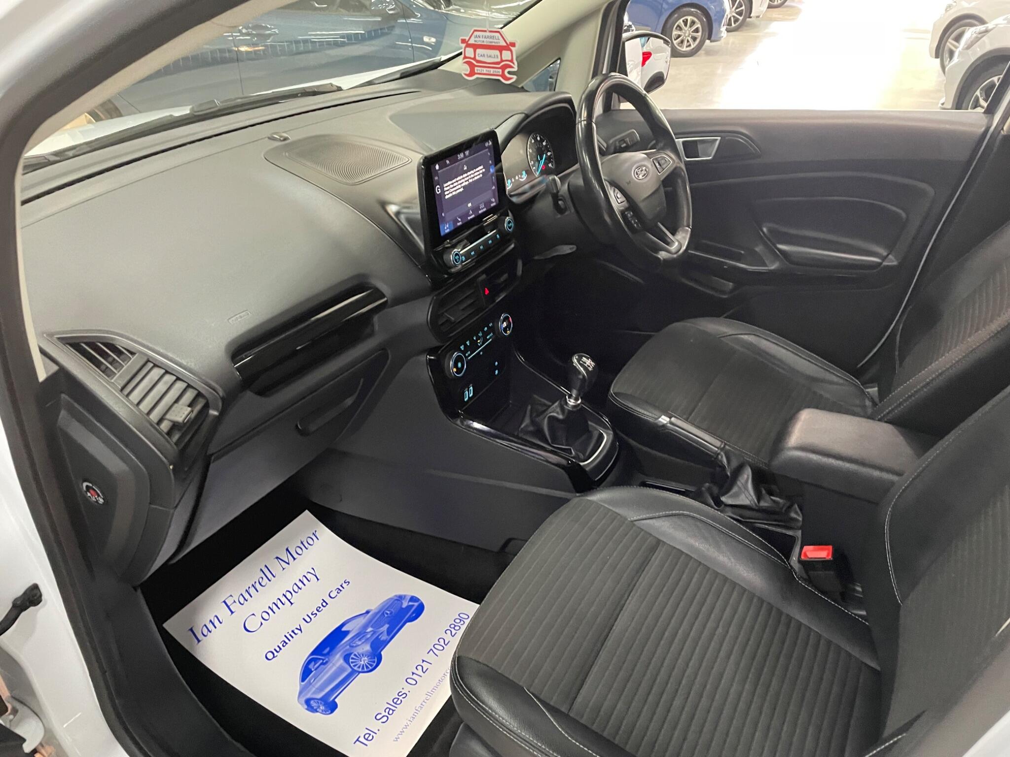 Ford Ecosport view 18