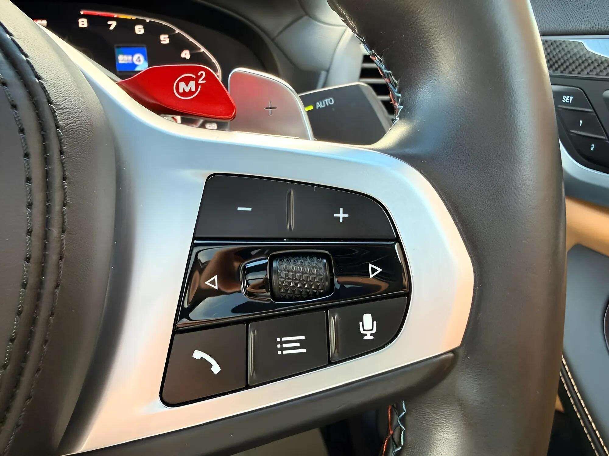 BMW X4 M view 40