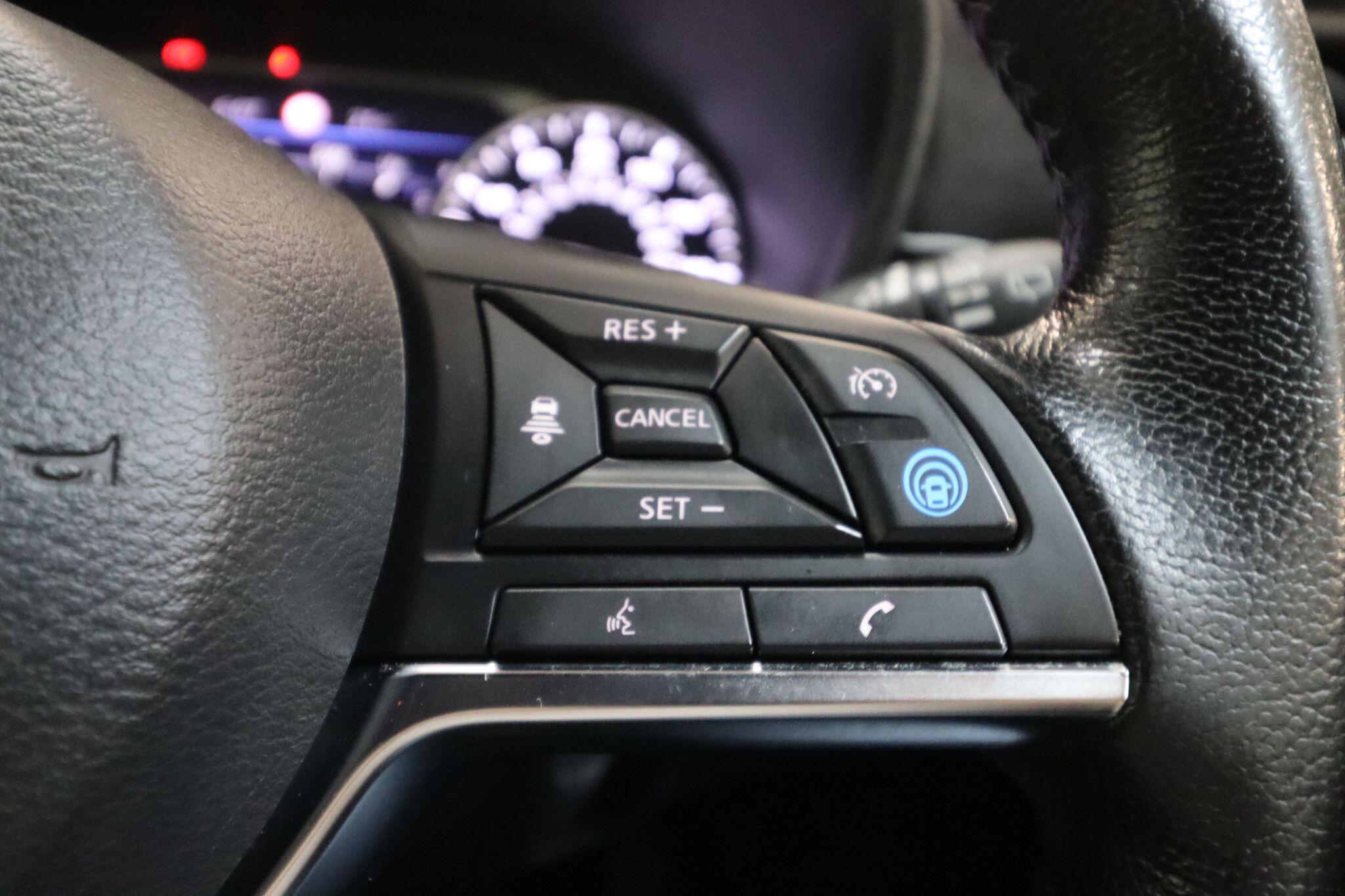 Nissan Juke view 35