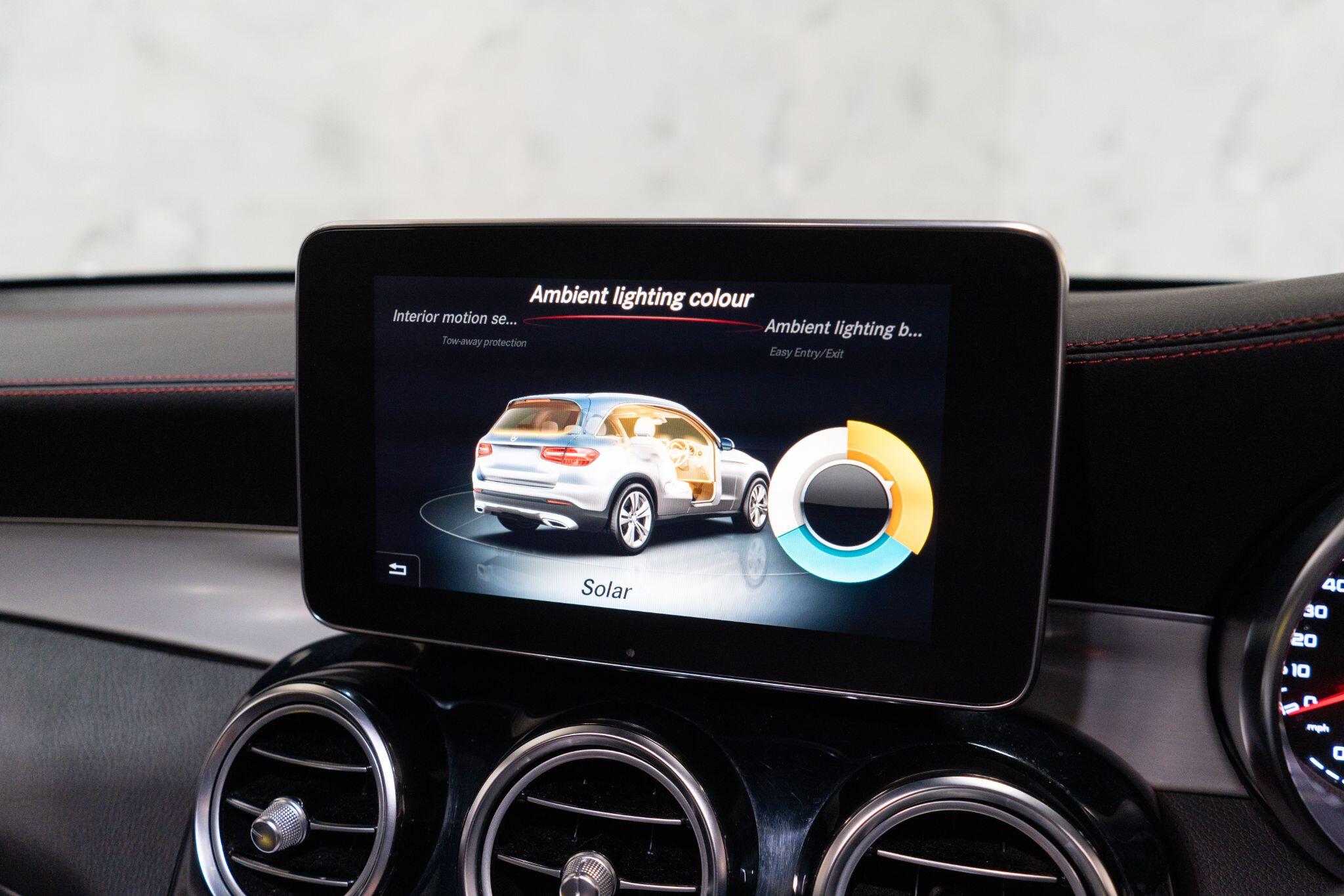 Mercedes-Benz GLC view 33