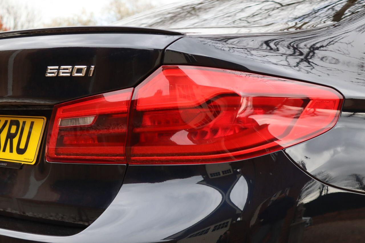 BMW 5 Series view 35