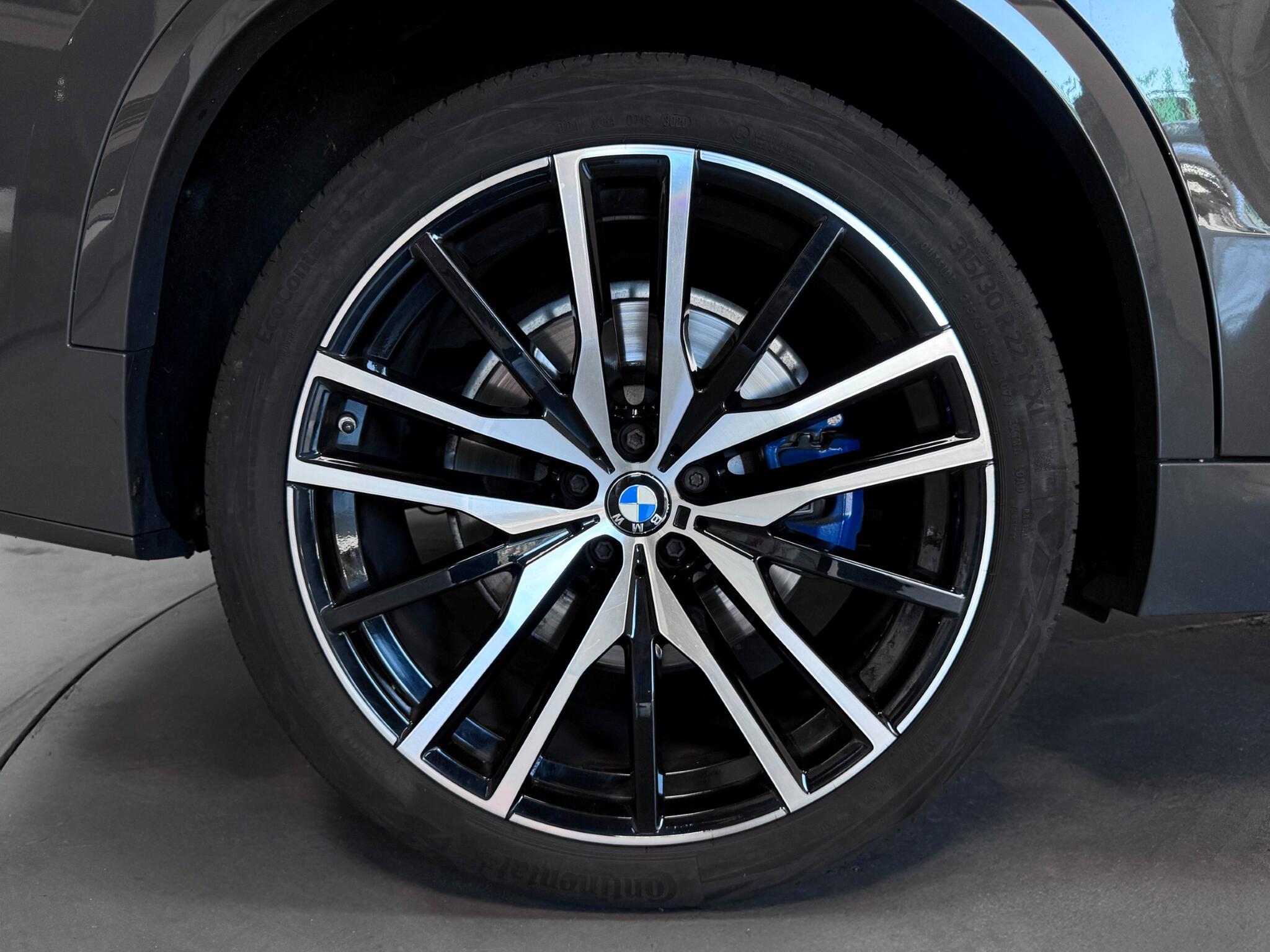 BMW X5 view 75