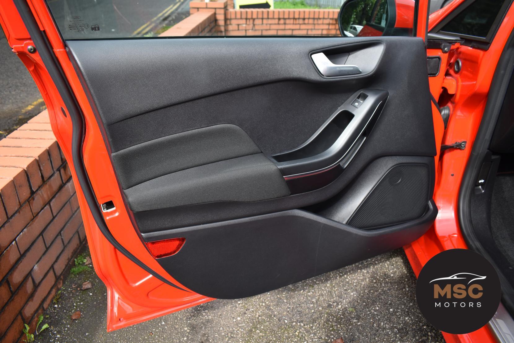 Ford Fiesta view 54