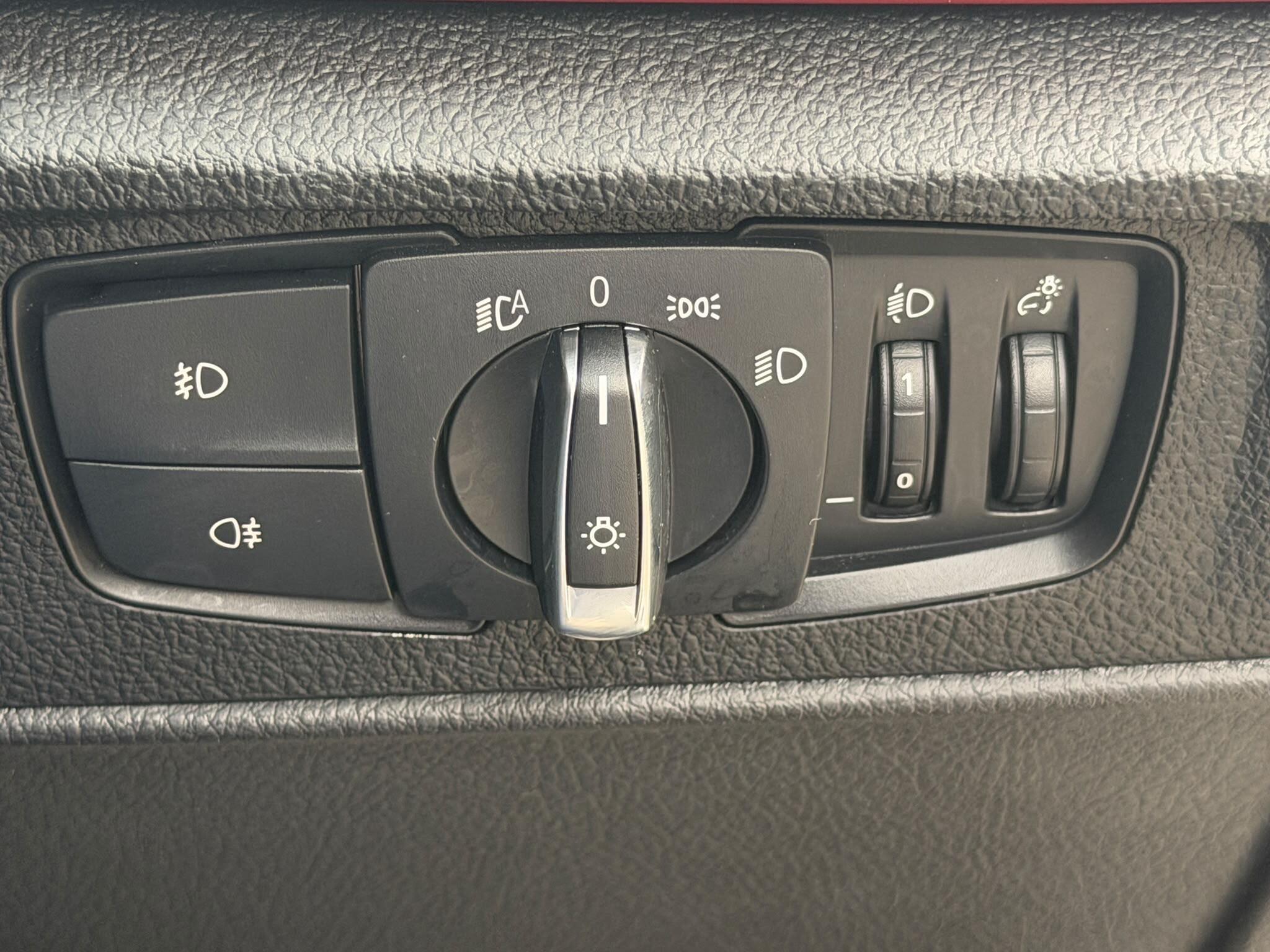 BMW 2 Series view 19